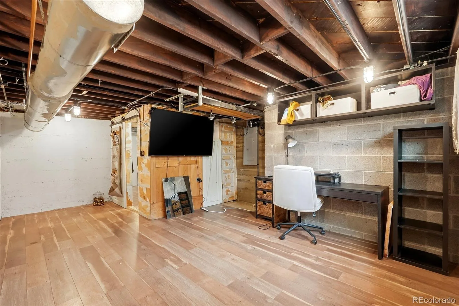 1815 S Cook Street Denver CO 80210 | MLS #REC7275516 10032026182702 1600 25