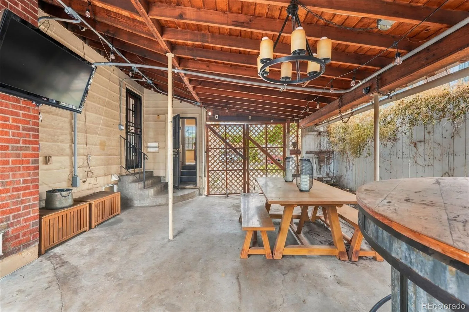 1815 S Cook Street Denver CO 80210 | MLS #REC7275516 10032026182702 1600 28