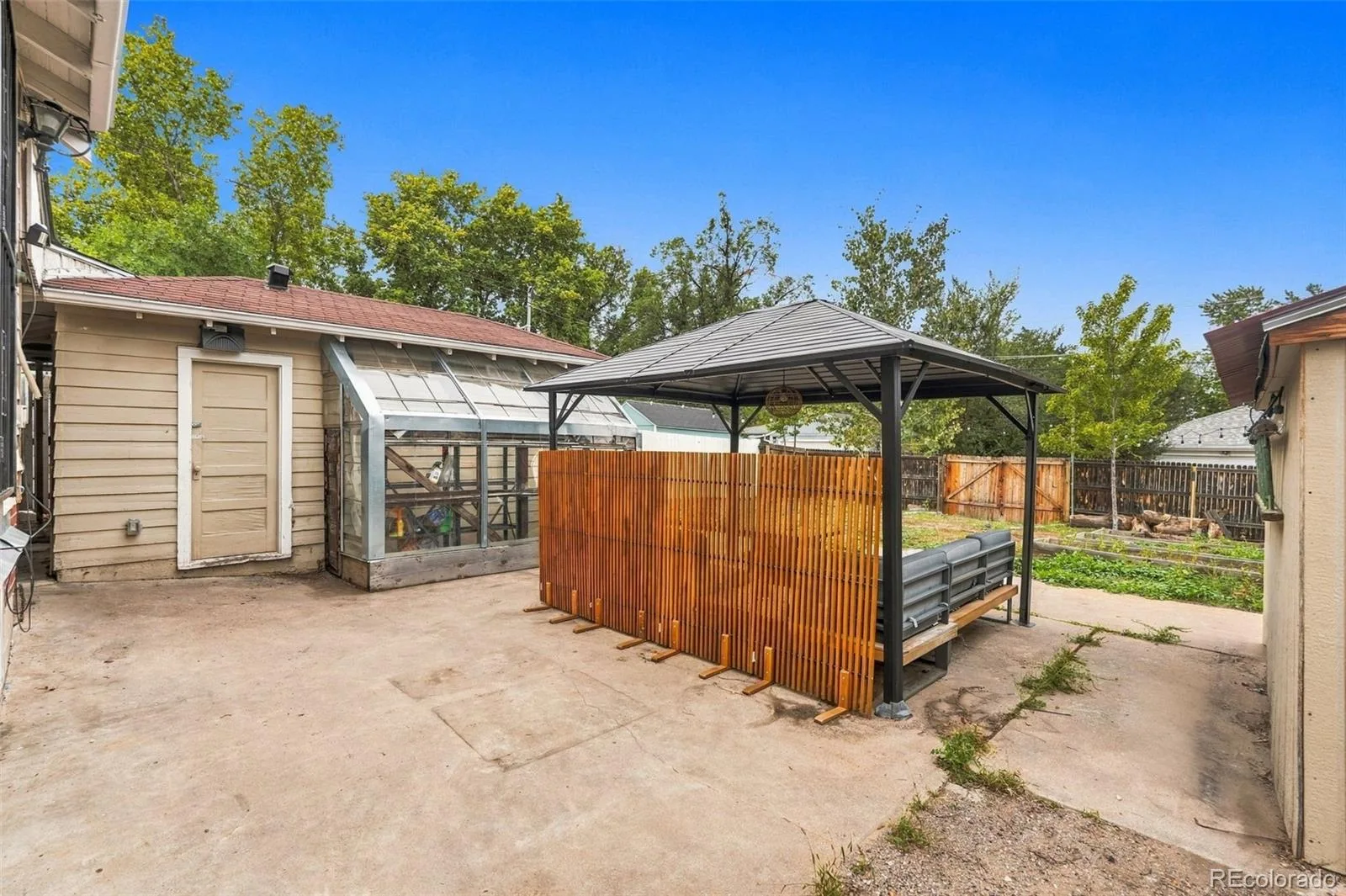1815 S Cook Street Denver CO 80210 | MLS #REC7275516 10032026182702 1600 31