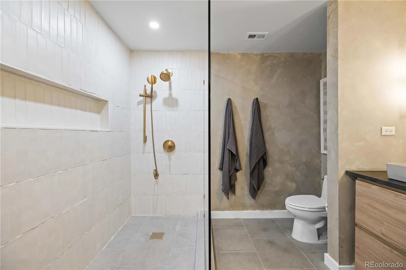 03132026014319 1600 26