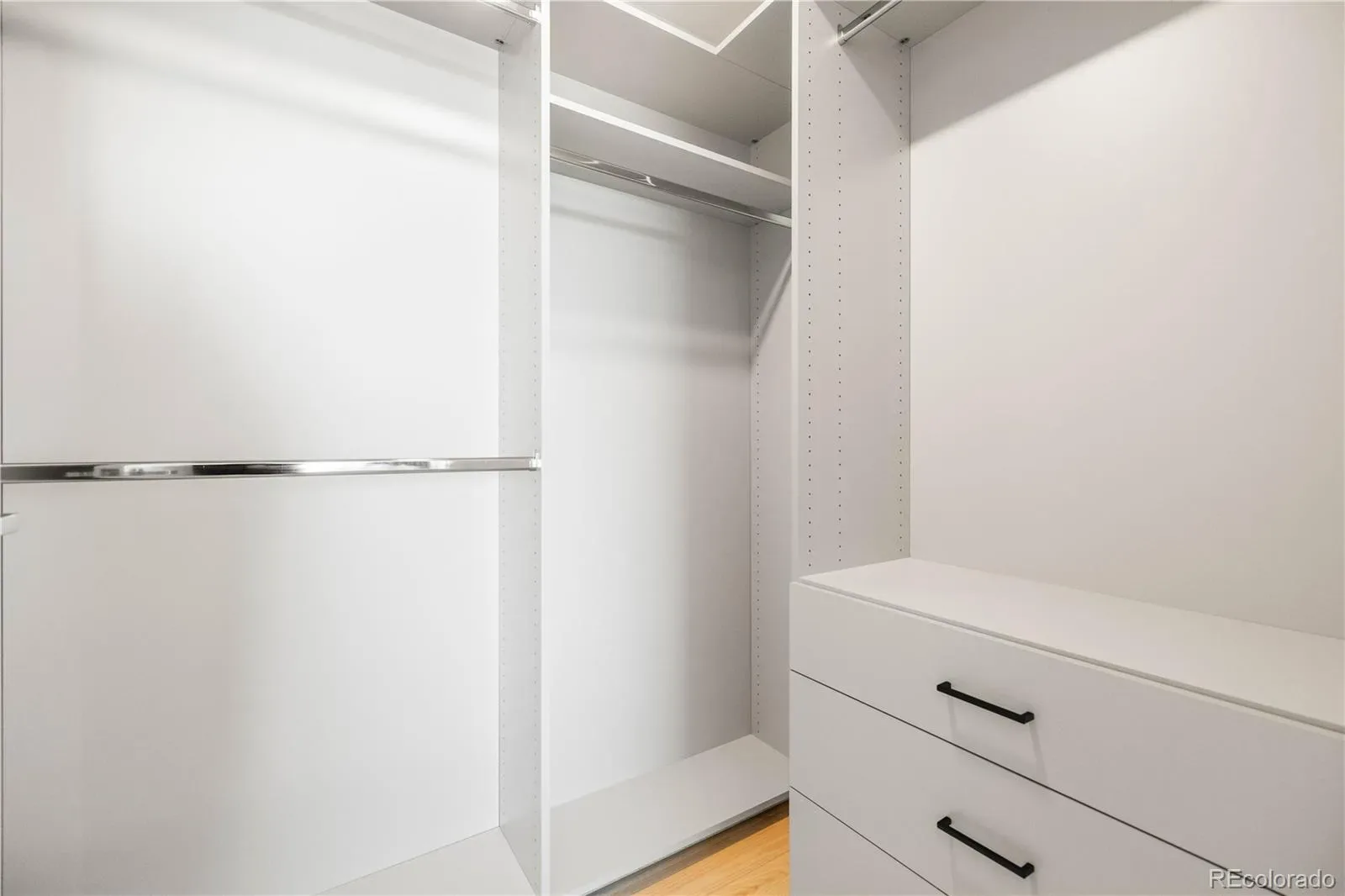 03132026014319 1600 33