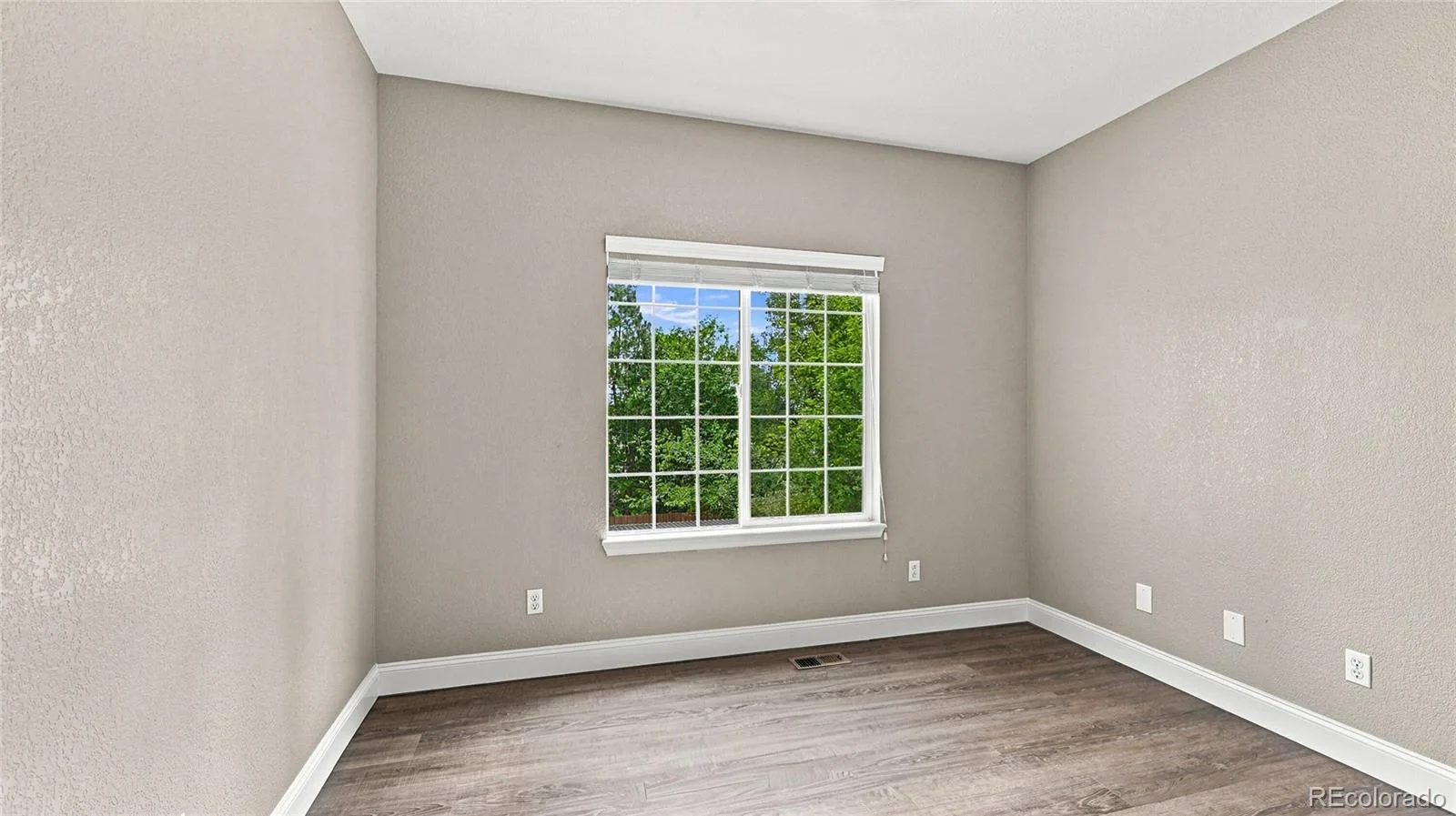 19332 E Berry Place Aurora CO 80015 | MLS #REC7279110 08192026232523 1600 15