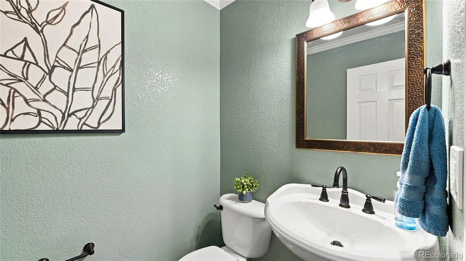 19332 E Berry Place Aurora CO 80015 | MLS #REC7279110 08192026232523 1600 16