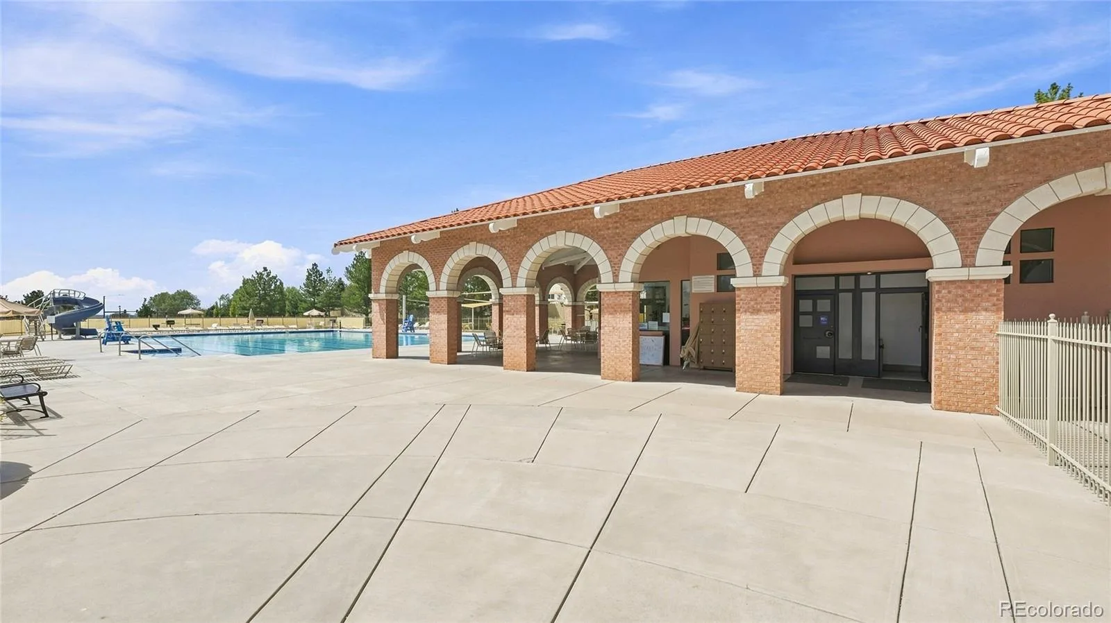 19332 E Berry Place Aurora CO 80015 | MLS #REC7279110 08192026232523 1600 36