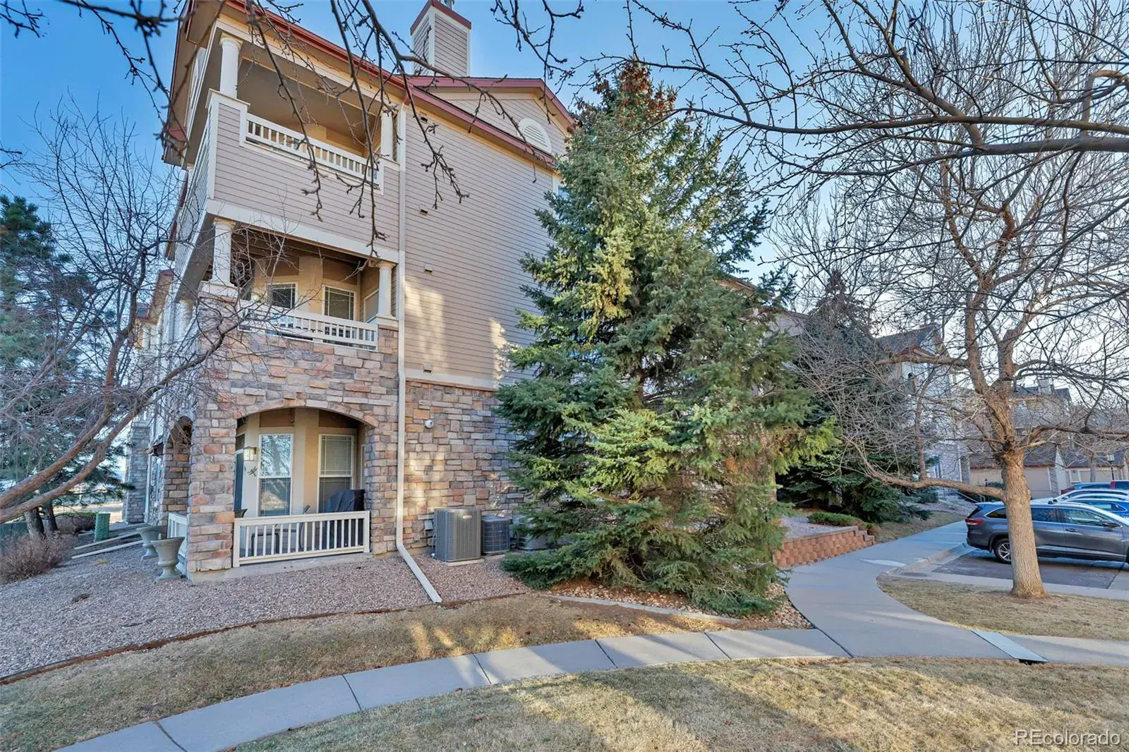 9538 W San Juan Circle #207 Littleton CO 80128 MLS #REC7279395 03032026191533 1600 31