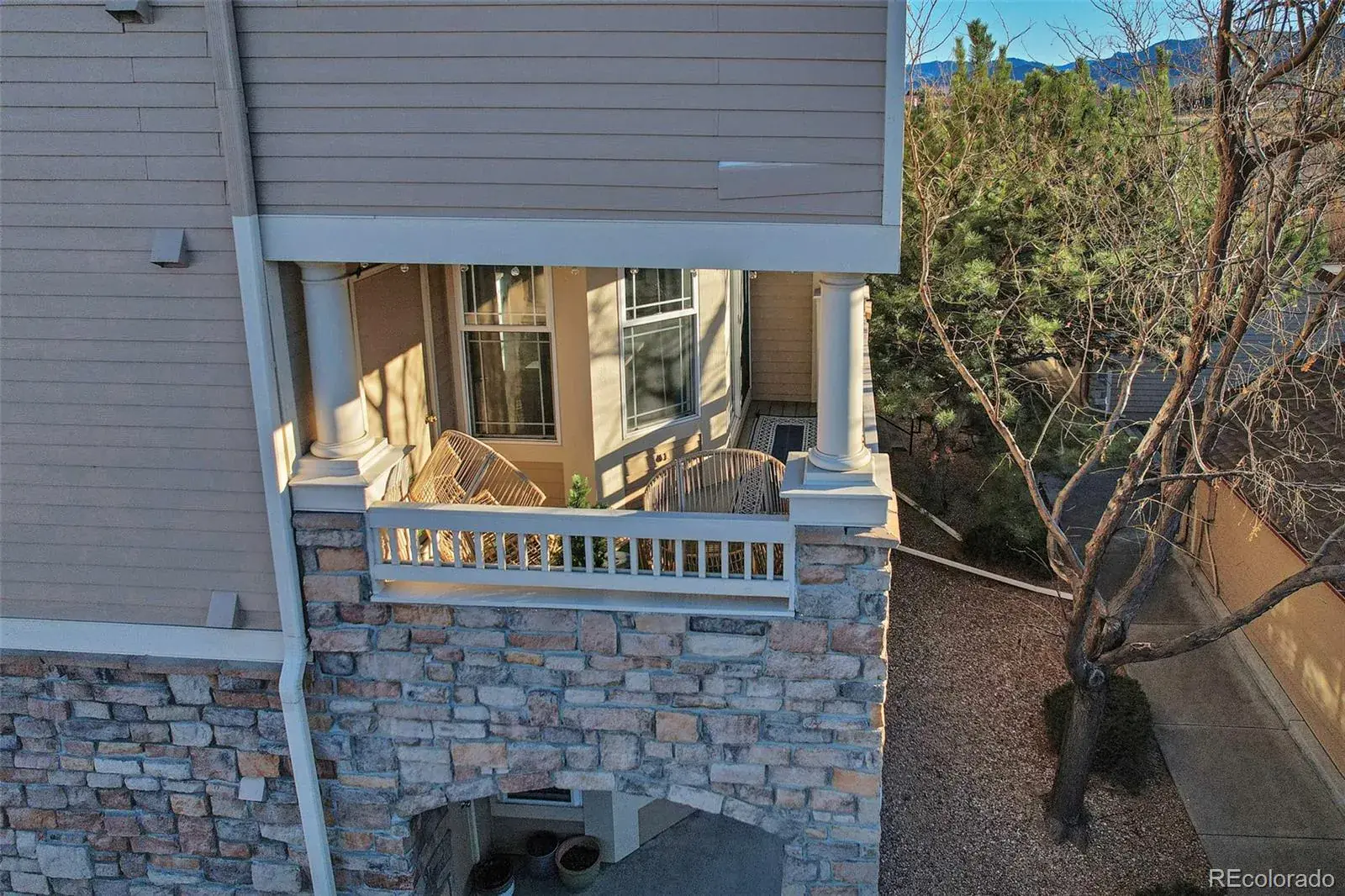 9538 W San Juan Circle #207 Littleton CO 80128 MLS #REC7279395 03032026191533 1600 33