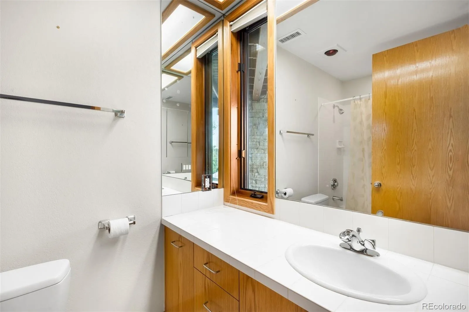 4100 E Quincy Avenue Englewood CO 80113 | MLS #REC7280719 08252026175002 1600 32