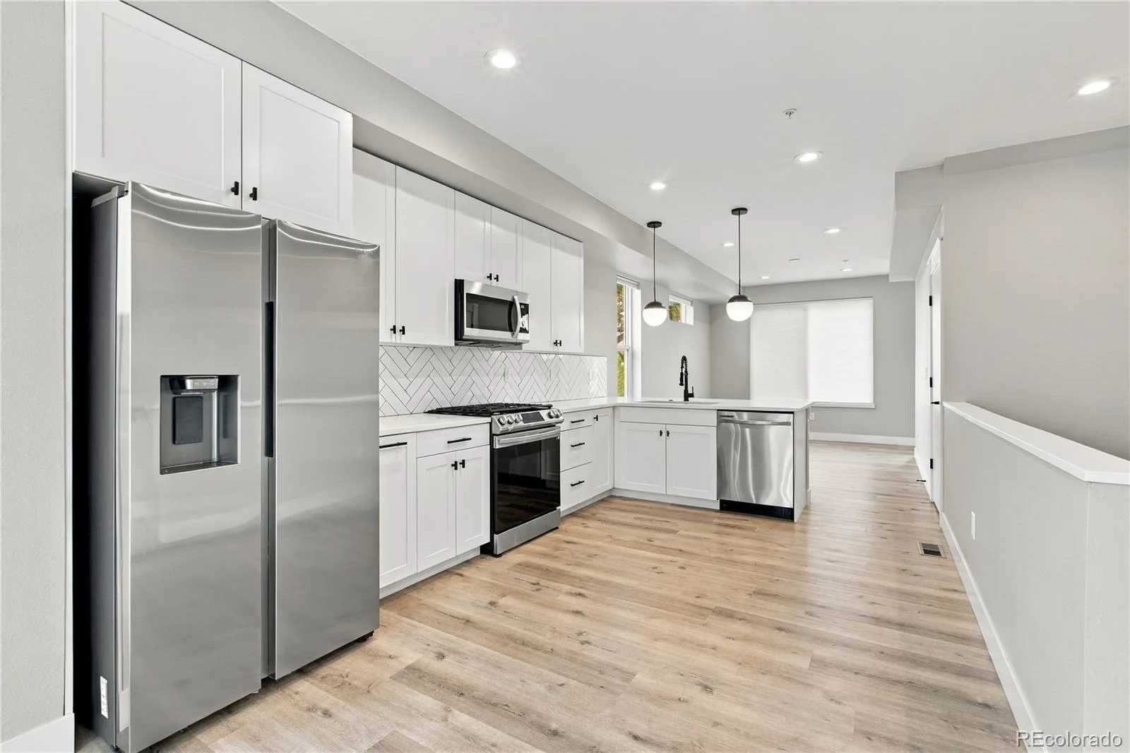 4925 W 10th Avenue #101 Denver CO 80204 | MLS #REC7281087 09242026182539 1600 8