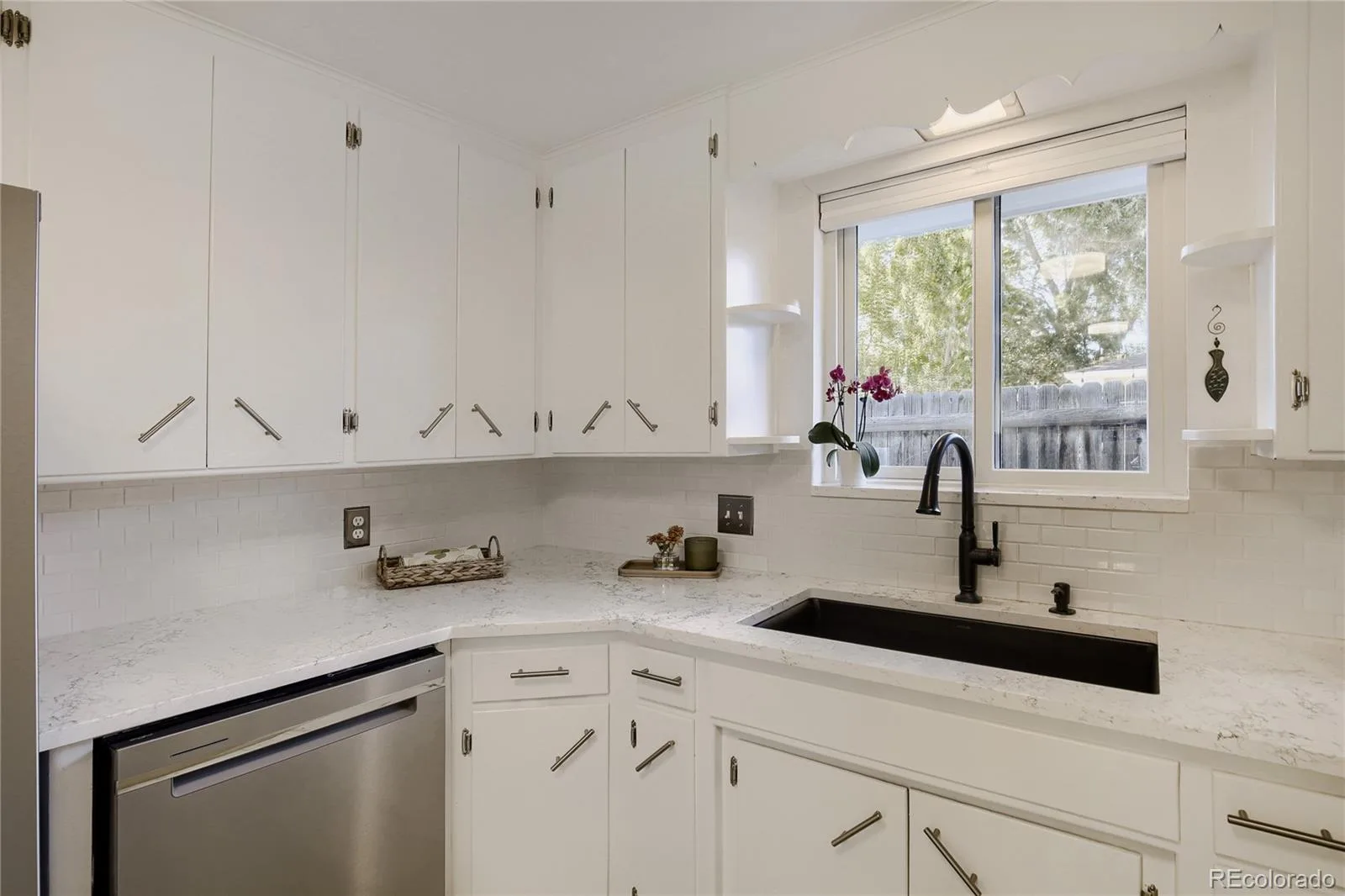 1241 Vivian Street Longmont CO 80501 MLS #REC7284516 06162026015308 1600 11