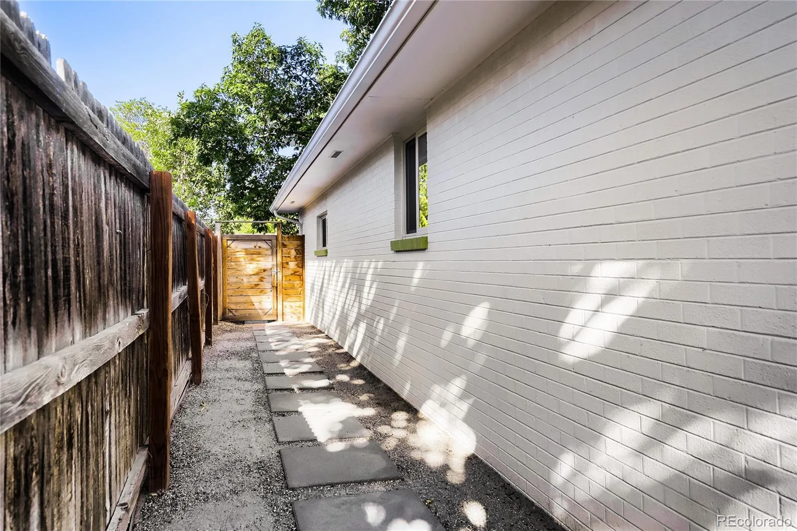 1241 Vivian Street Longmont CO 80501 MLS #REC7284516 06162026015308 1600 27