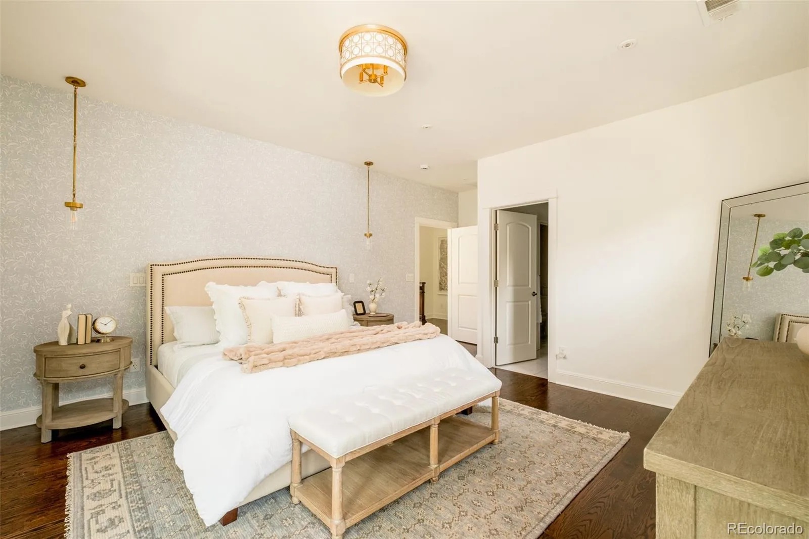 626 S Race Street Denver CO 80209 | MLS #REC7285028 08182026171003 1600 17