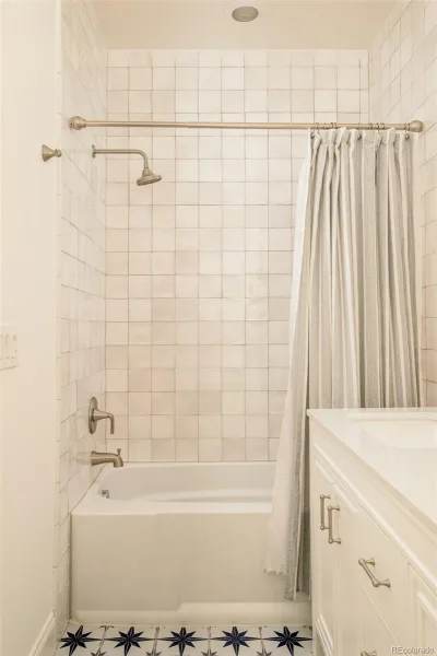 626 S Race Street Denver CO 80209 | MLS #REC7285028 08182026171003 800 24