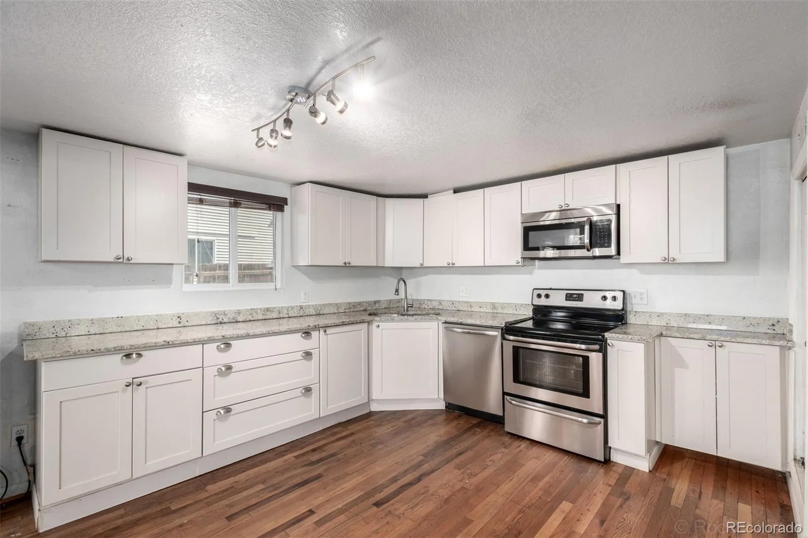 04102026012244 1600 2