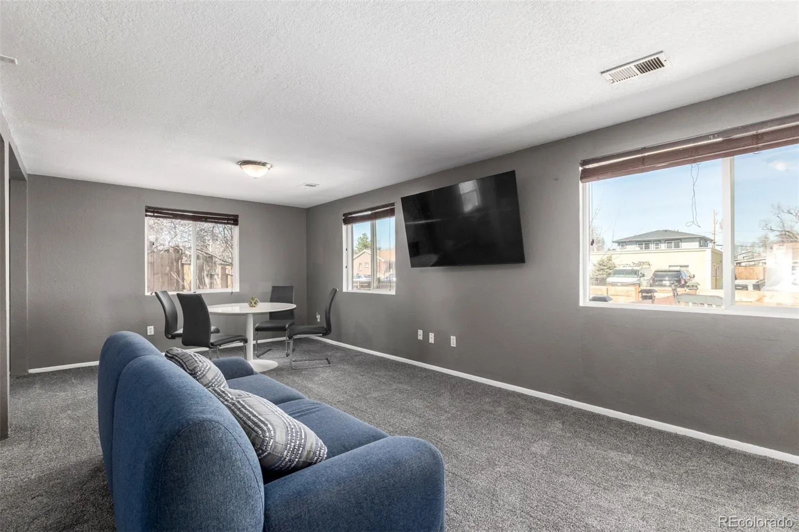 04102026012244 1600 7