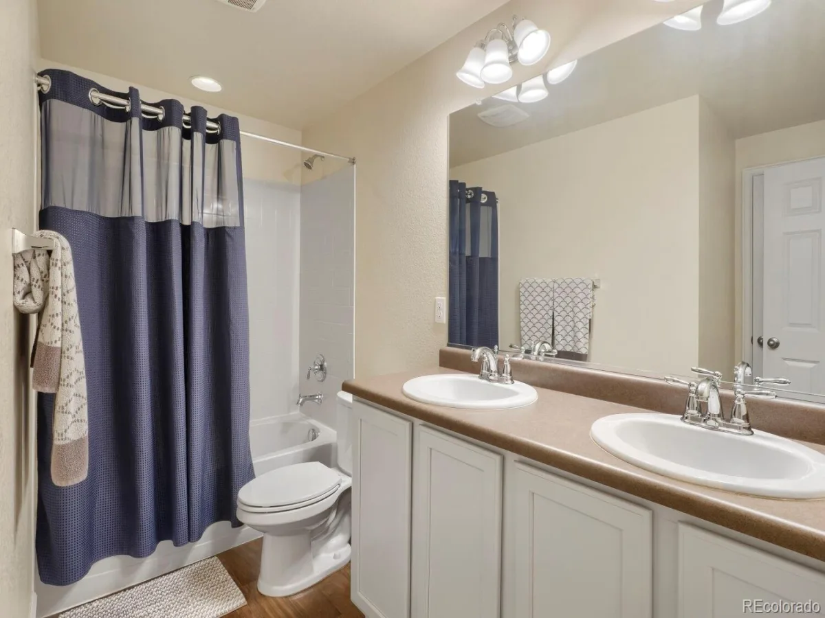 23366 E Piccolo Drive Aurora CO 80016 | MLS #REC7286518 08212026024934 1200 37