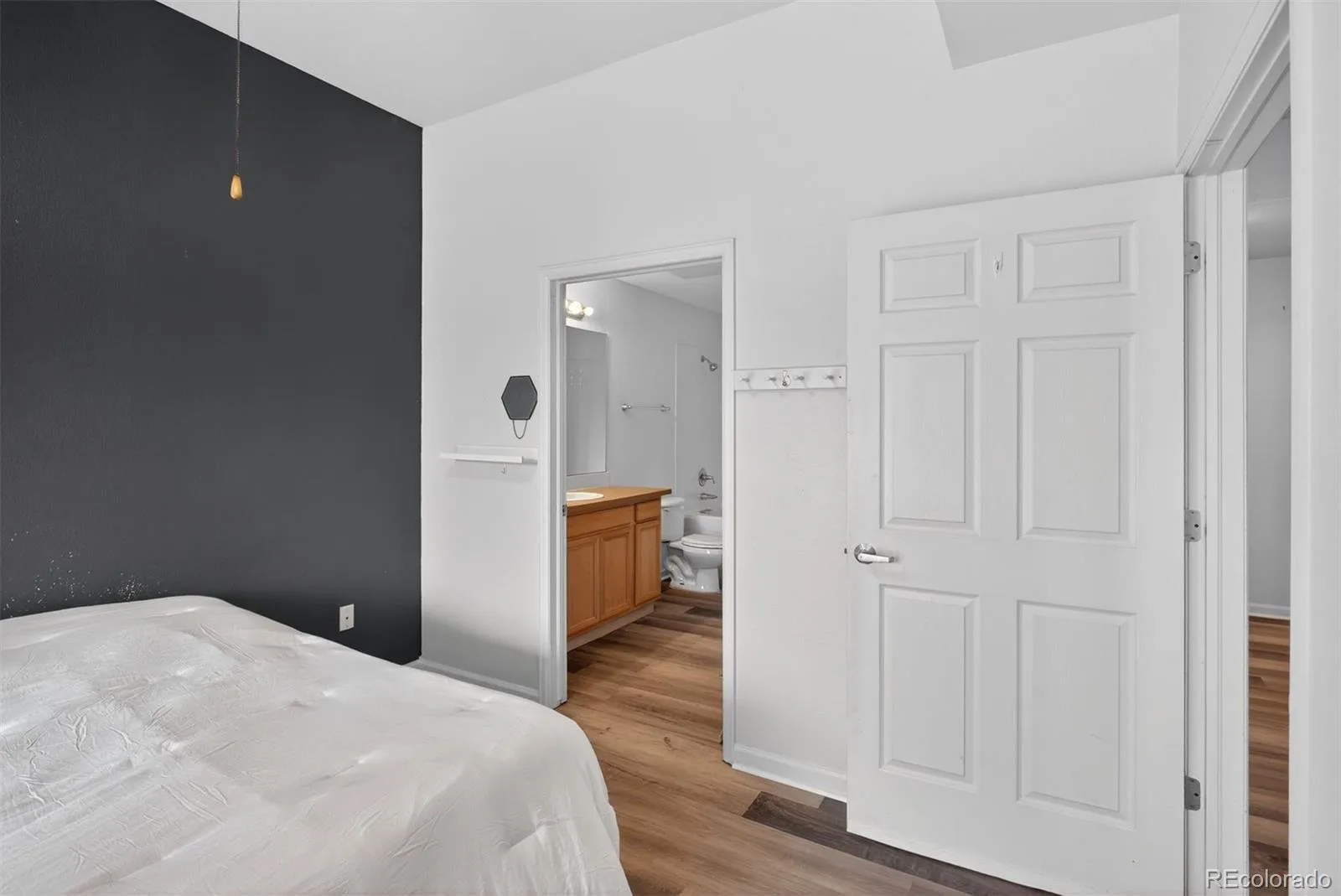 15475 Andrews Drive #206 Denver CO 80239 | MLS #REC7287838 06122026173616 1600 17