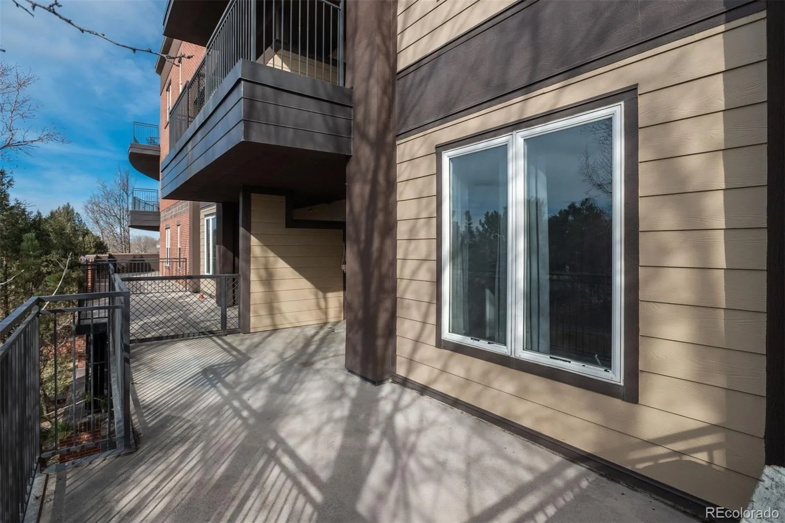 15475 Andrews Drive #206 Denver CO 80239 | MLS #REC7287838 06122026173616 1600 24