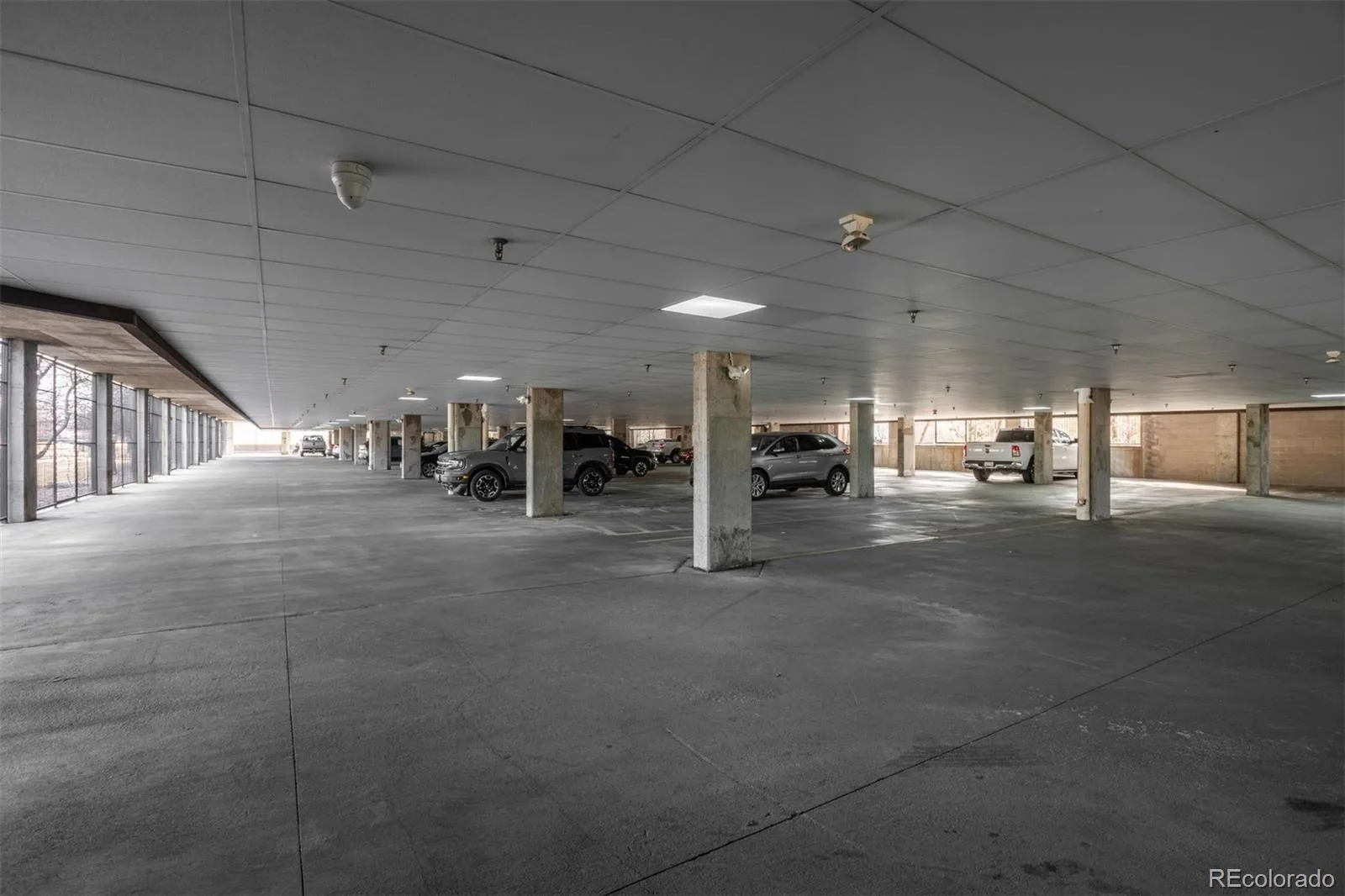 15475 Andrews Drive #206 Denver CO 80239 | MLS #REC7287838 06122026173616 1600 28