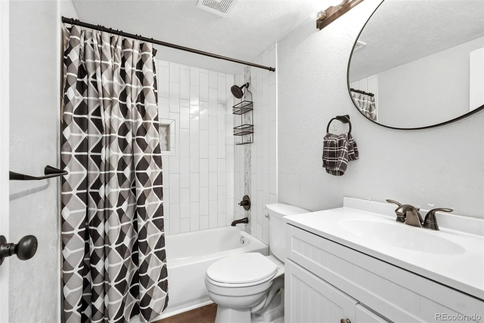19695 E Amherst Drive Aurora CO 80013 | MLS #REC7288913 07152026082703 1600 6