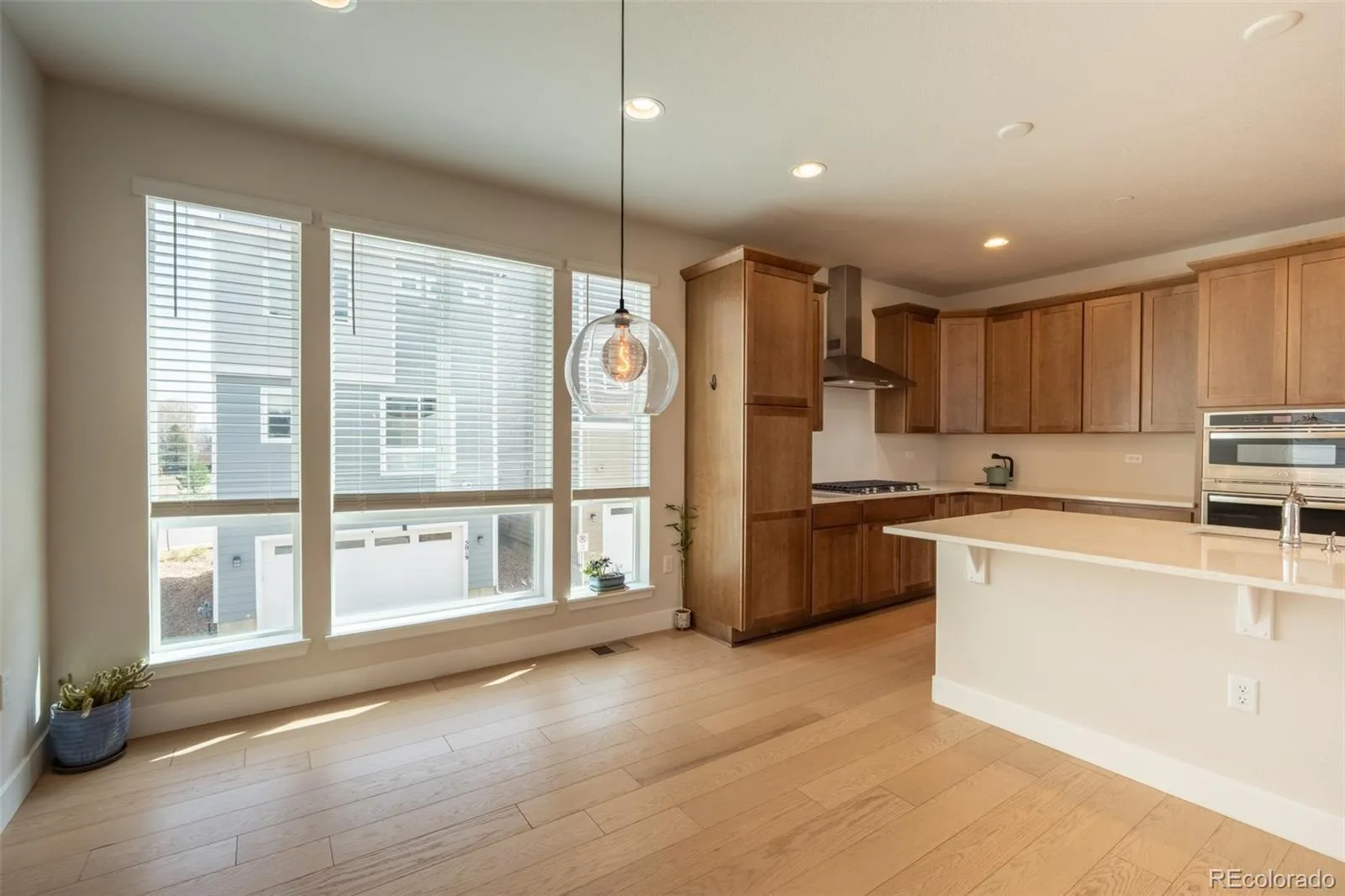 04012026125120 1600 10