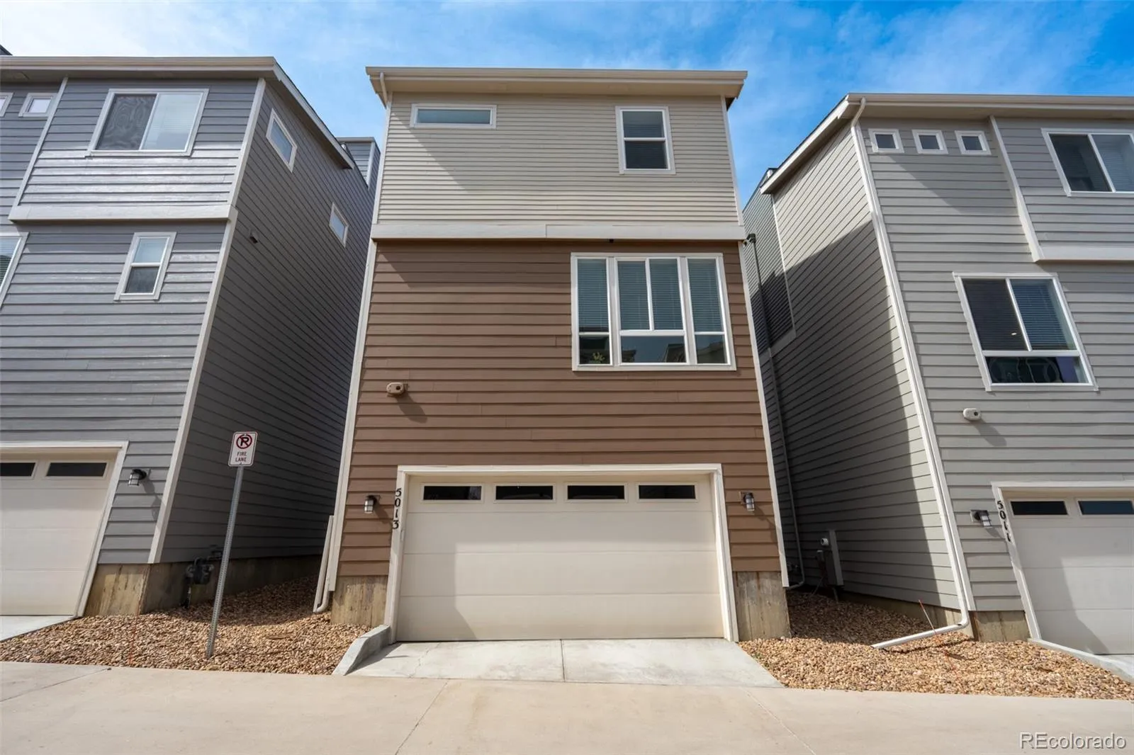 04012026125120 1600 34