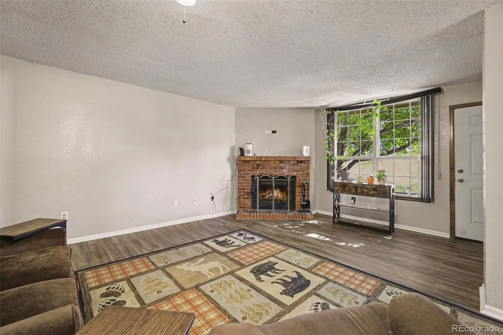 999 S Miller Street #102 Denver CO 80226 | MLS #REC7290840 07242026152156 1600 2