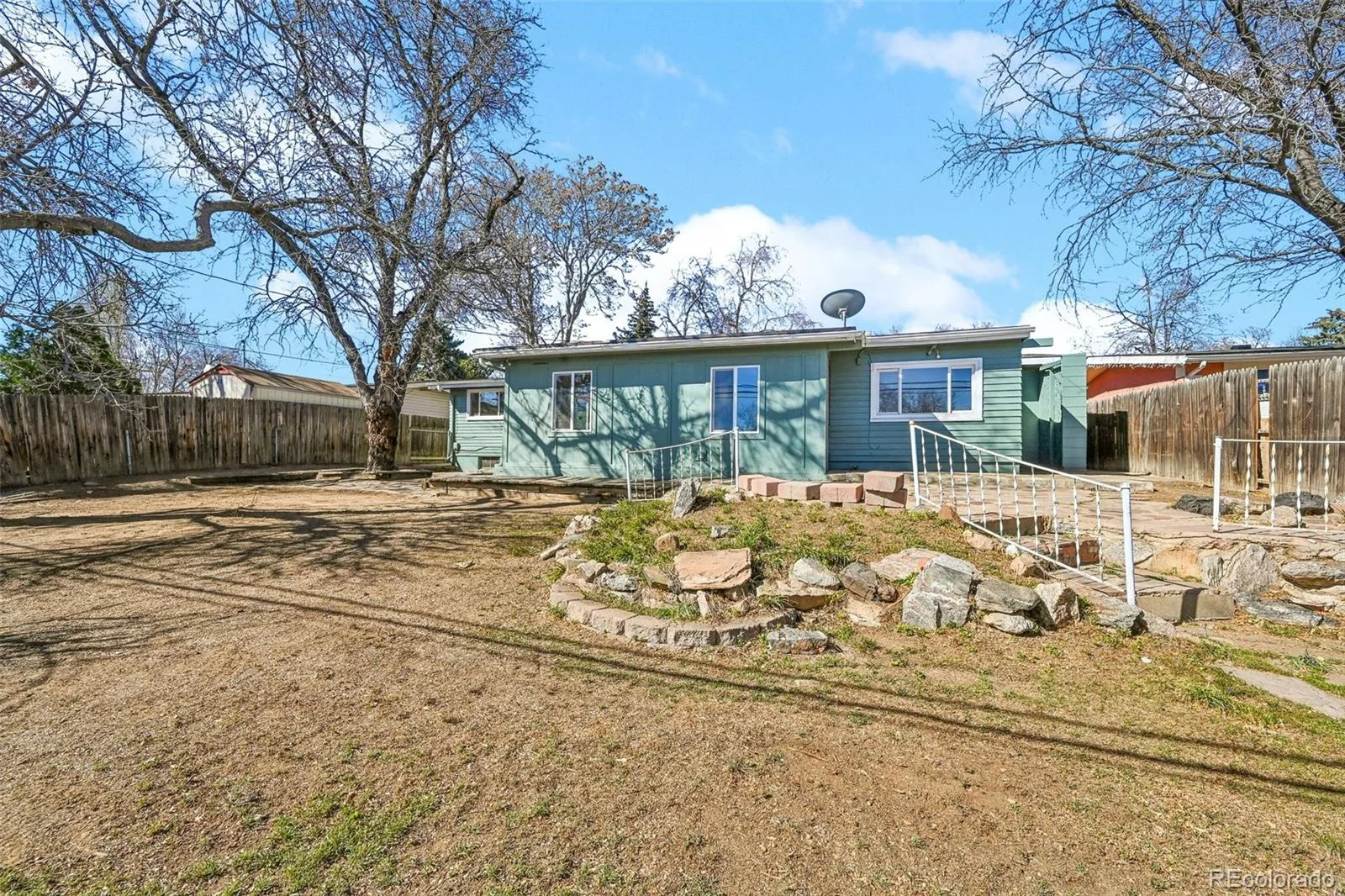 2580 Valley View Drive Denver CO 80221 | MLS #REC7291347 06252026141440 1600 22