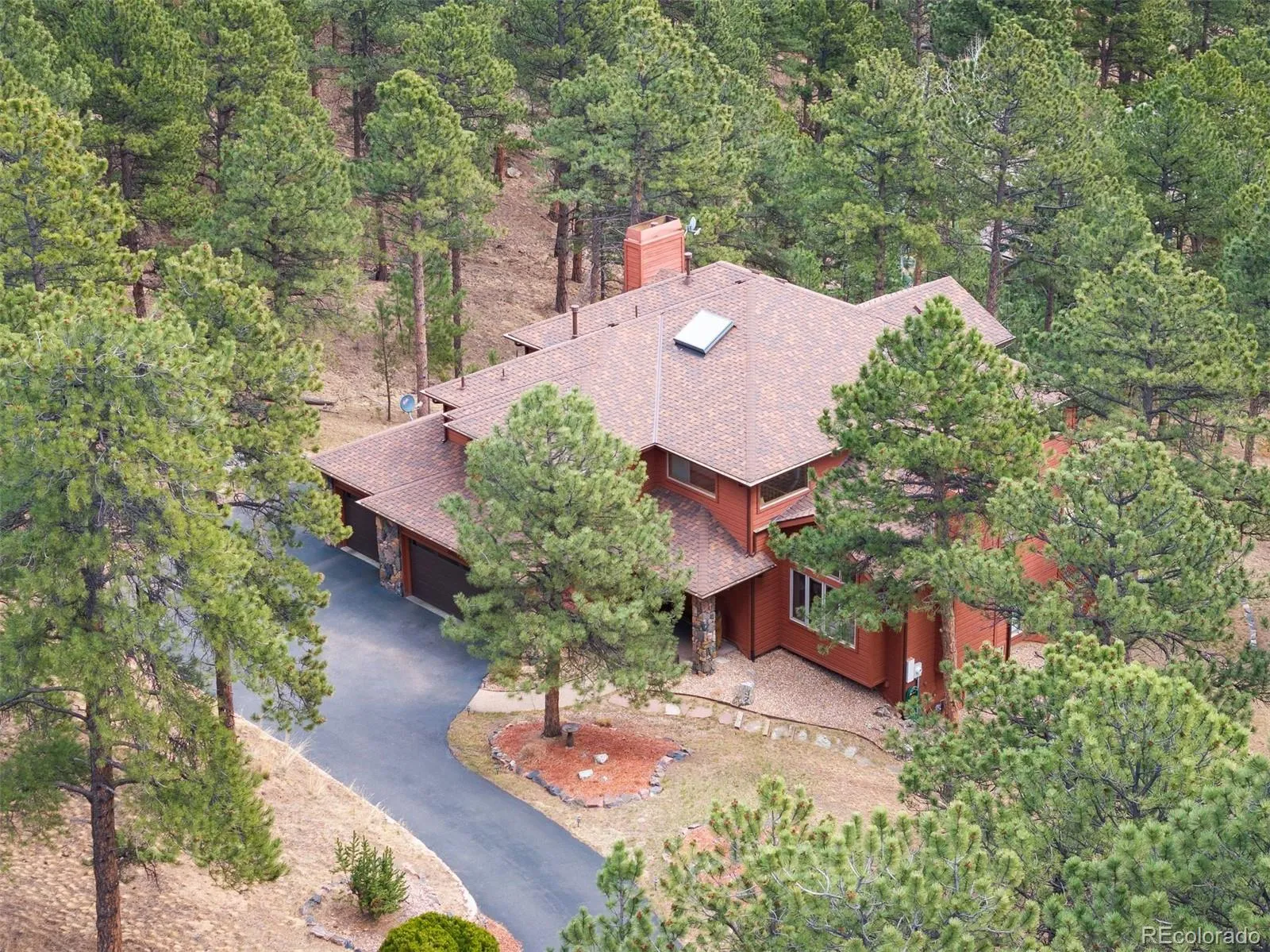 29517 Gleneden Lane Evergreen CO 80439 | MLS #REC7292869 04162026161013 1600 35