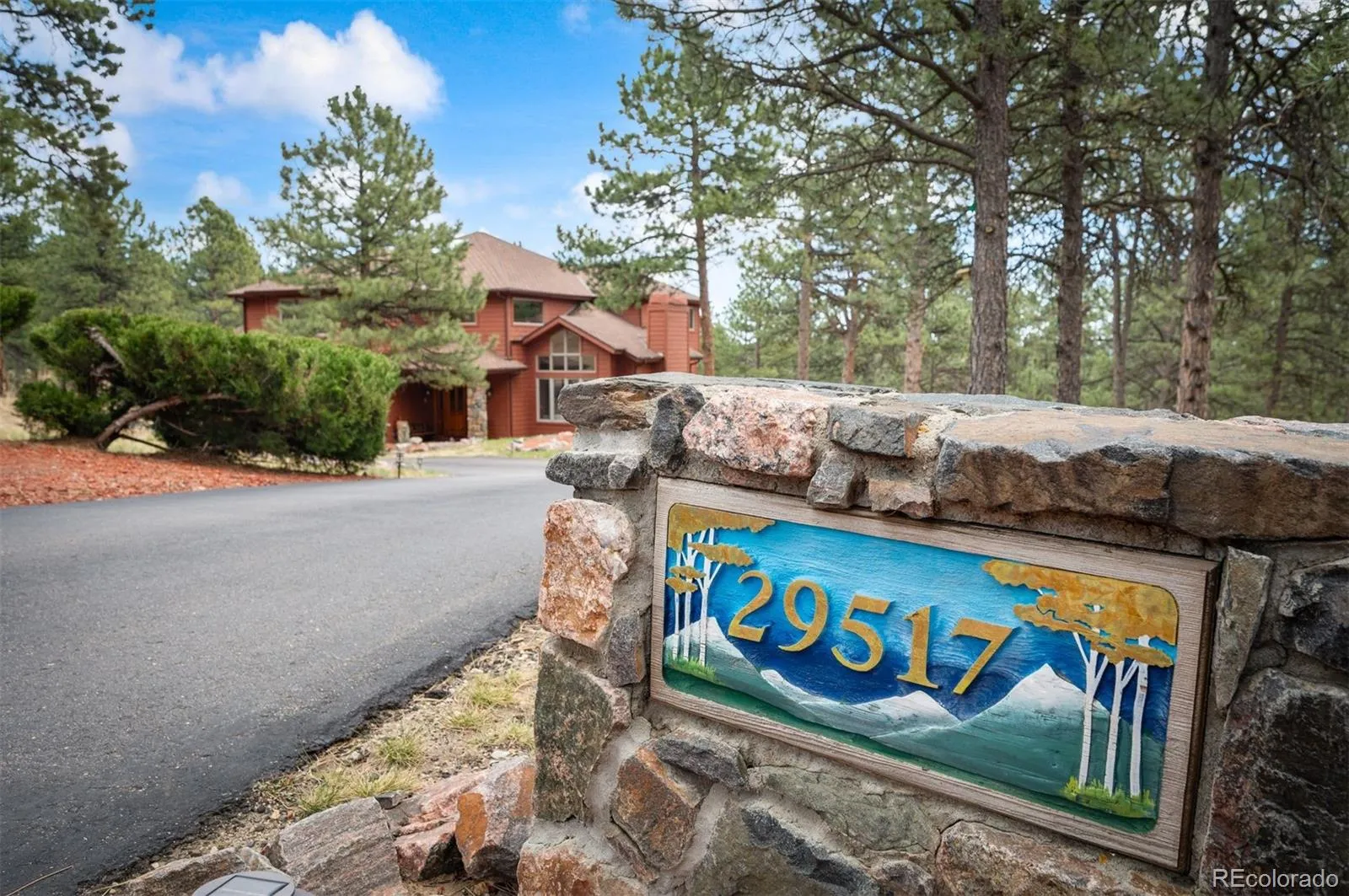 29517 Gleneden Lane Evergreen CO 80439 | MLS #REC7292869 04162026161013 1600 43