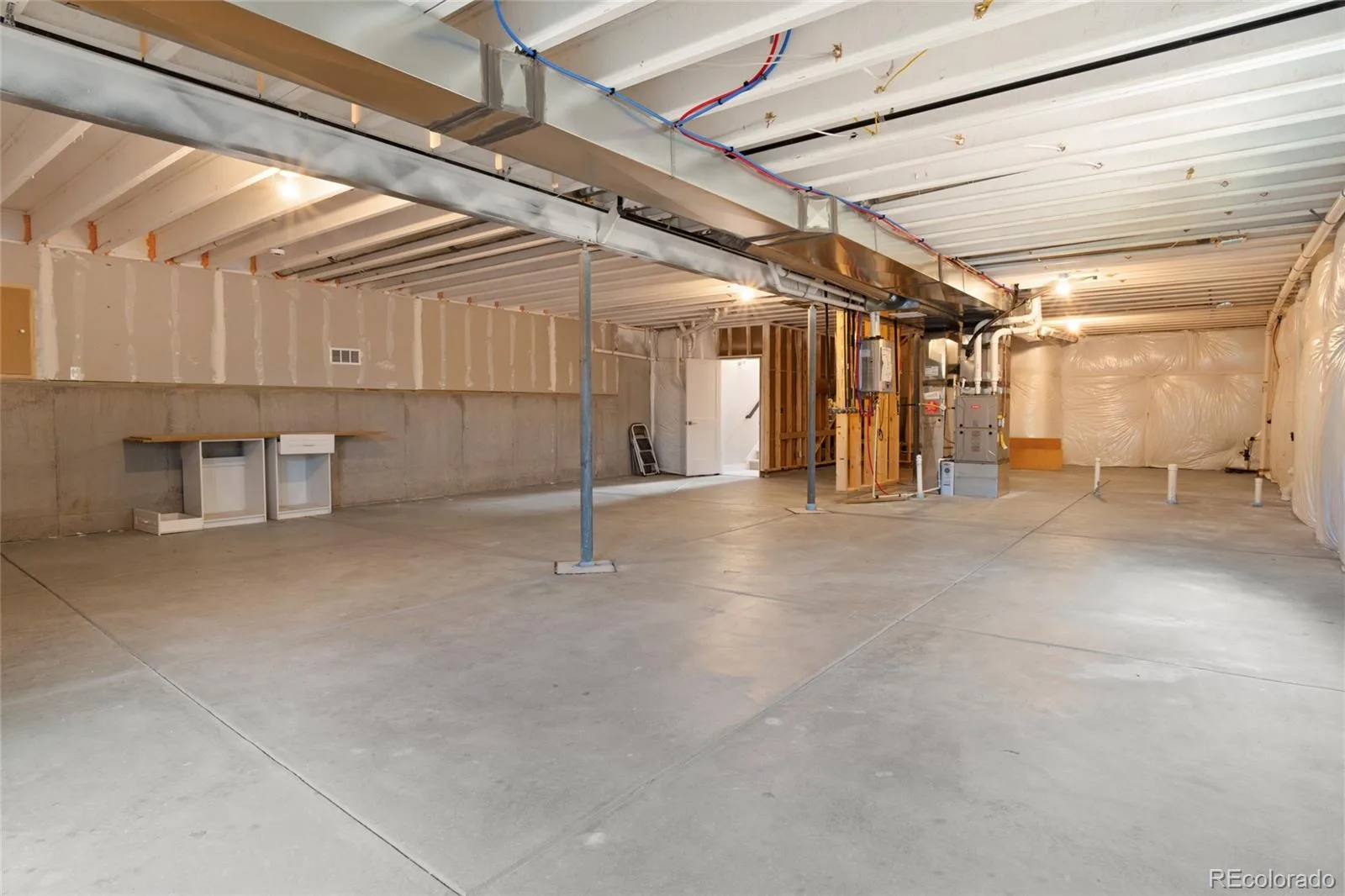 140 Leafy Aster Lane Castle Rock CO 80104 | MLS #REC7294954 08282026041202 1600 34