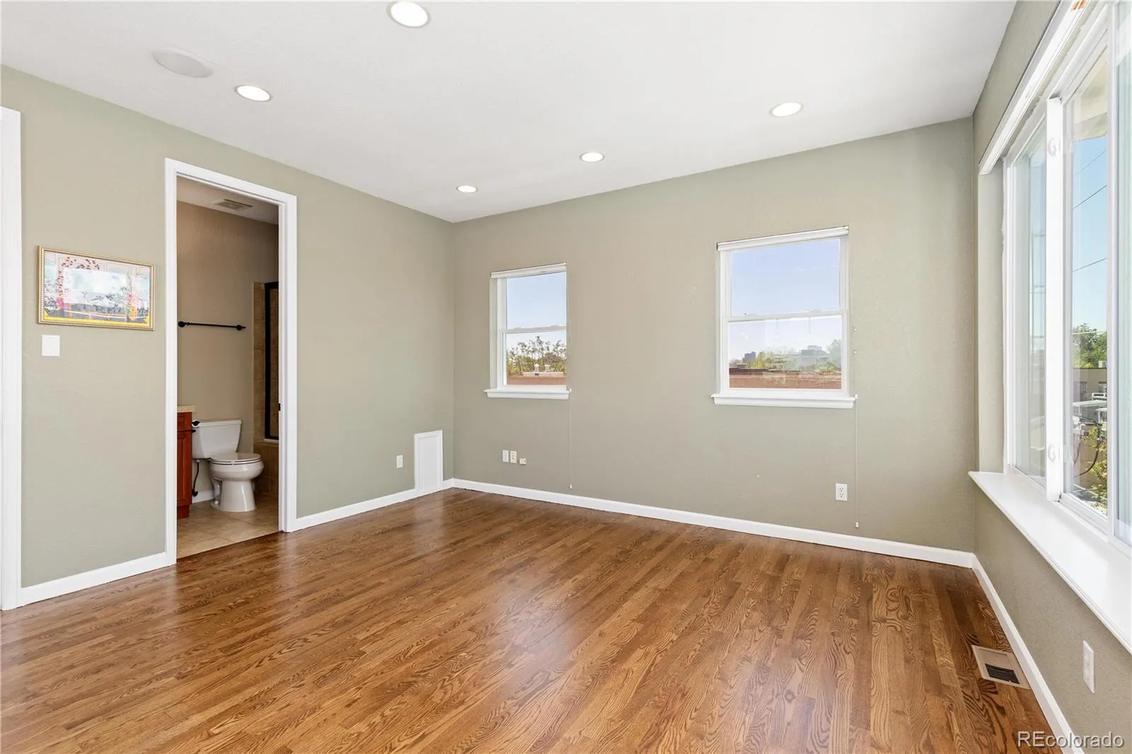 1263 N Washington Street Denver CO 80203 MLS #REC7295868 05132026210502 1600 28