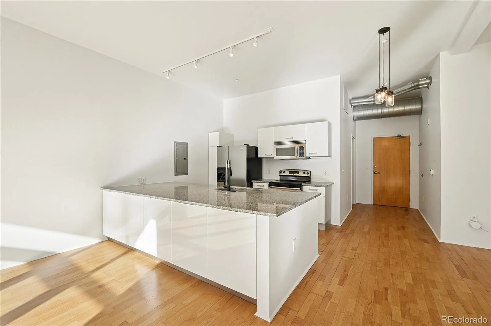 3100 Huron Street #2C Denver CO 80202 | MLS #REC7295995 08242026215520 1600 4