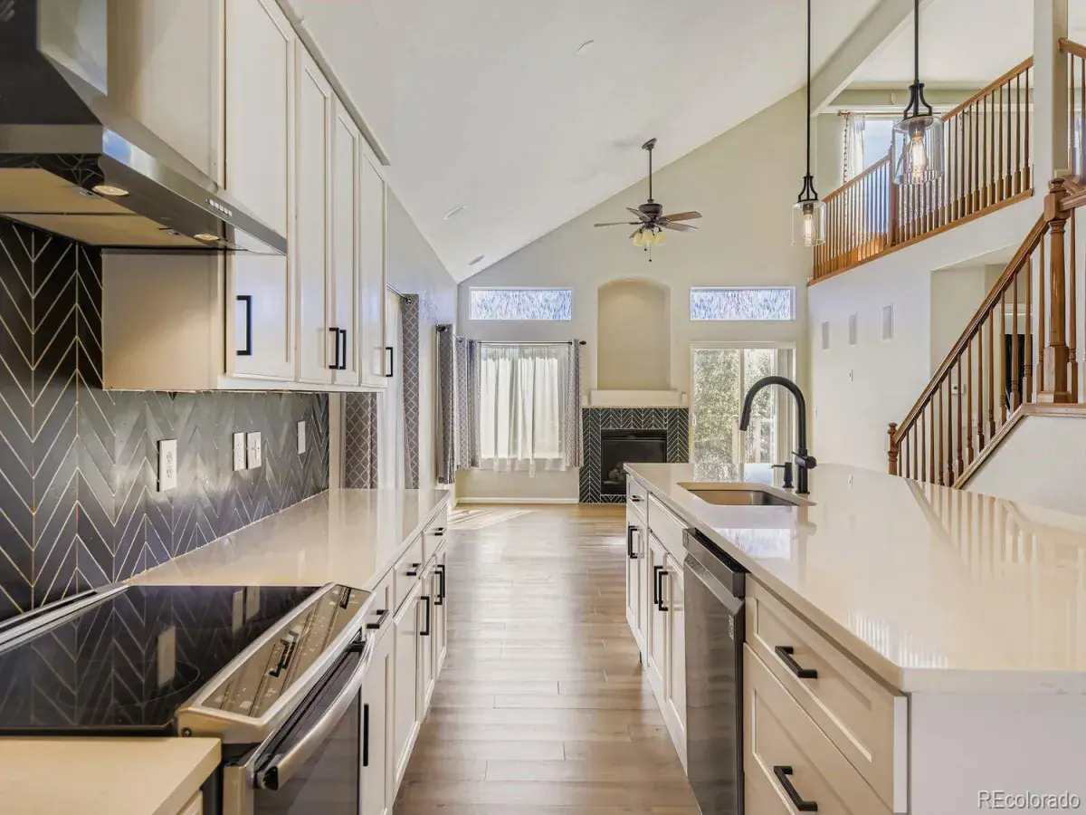 10032025224544 1200 8