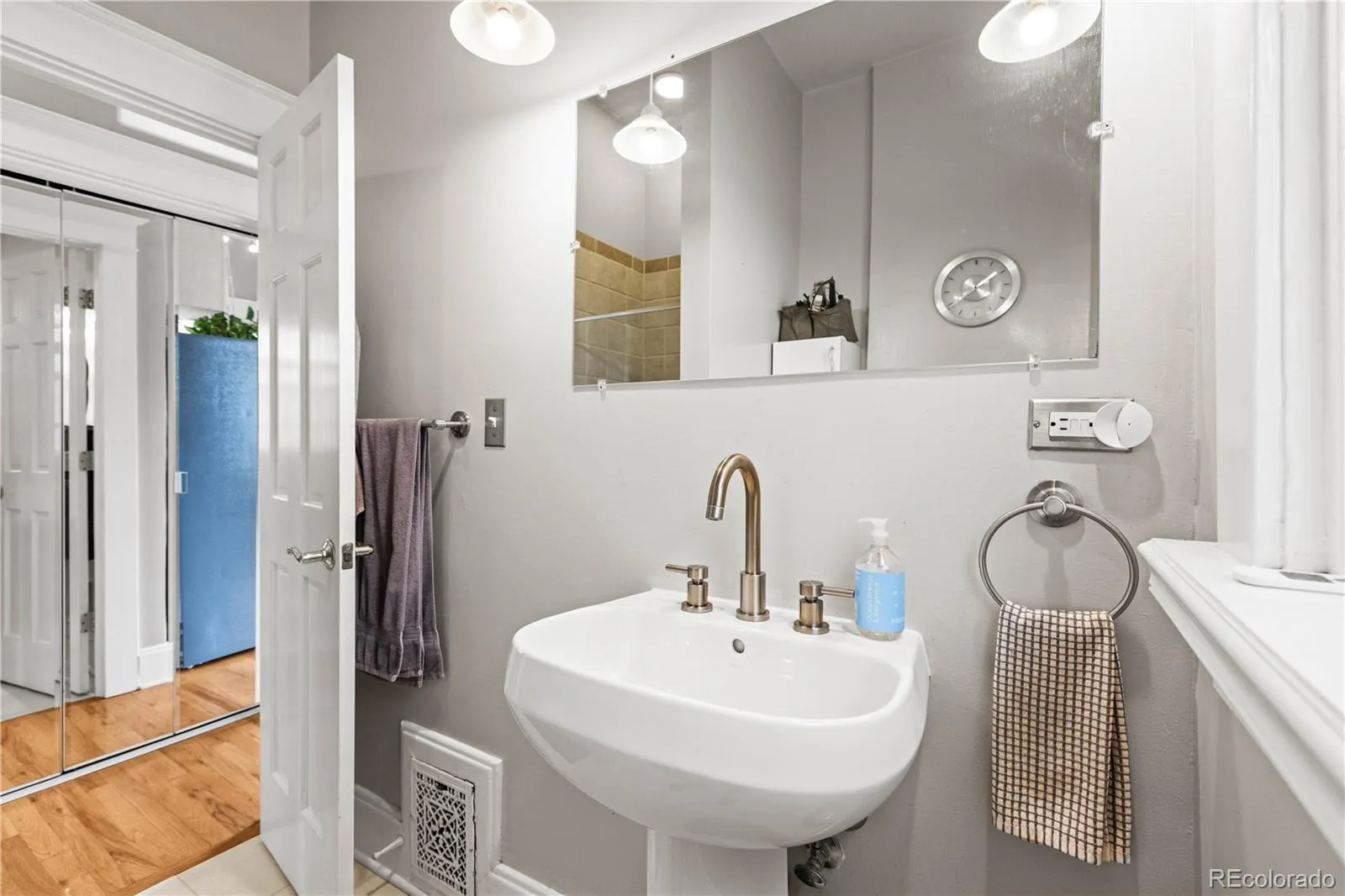 3416 E 16th Avenue Denver CO 80206 | MLS #REC7296490 04282026172709 1600 11
