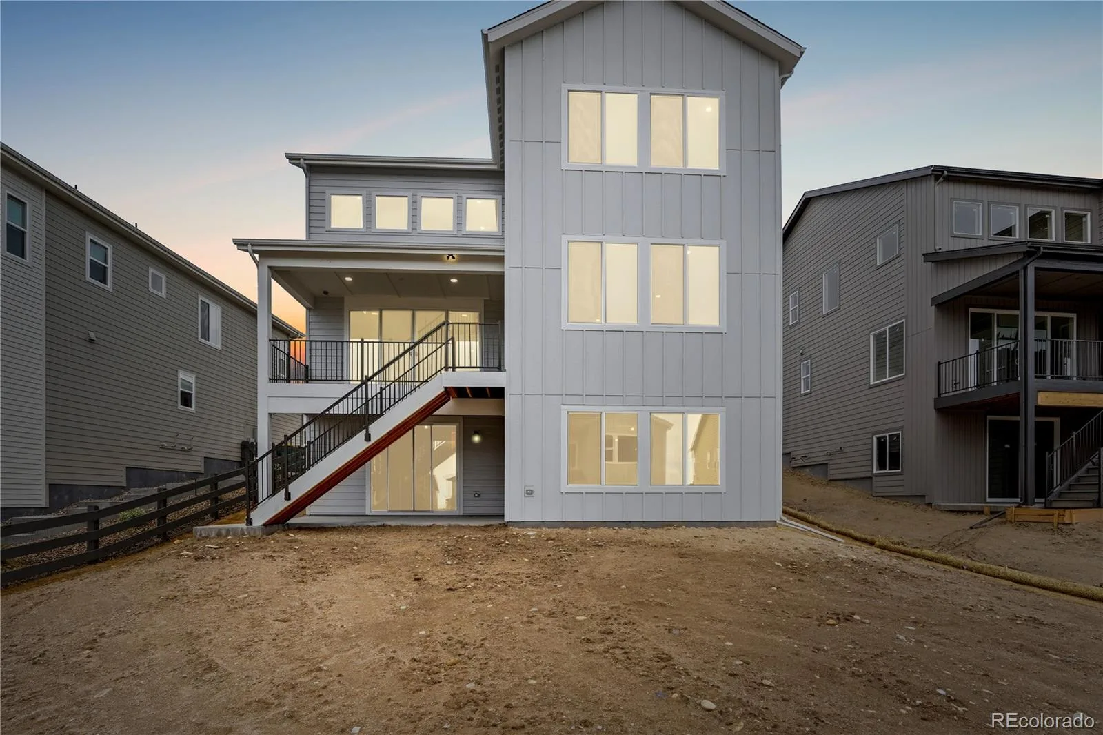 1211 Bridgefield Road Castle Pines CO 80108 | MLS #REC7296962 08242026160808 1600 2