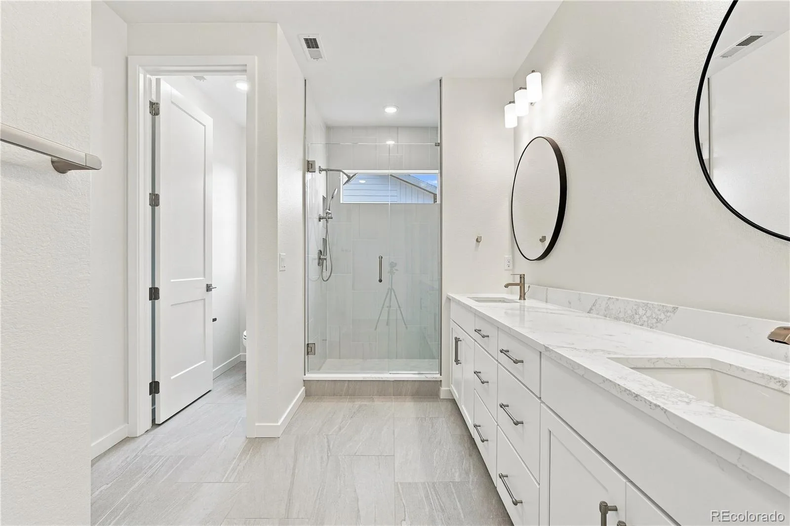 1211 Bridgefield Road Castle Pines CO 80108 | MLS #REC7296962 08242026160808 1600 32