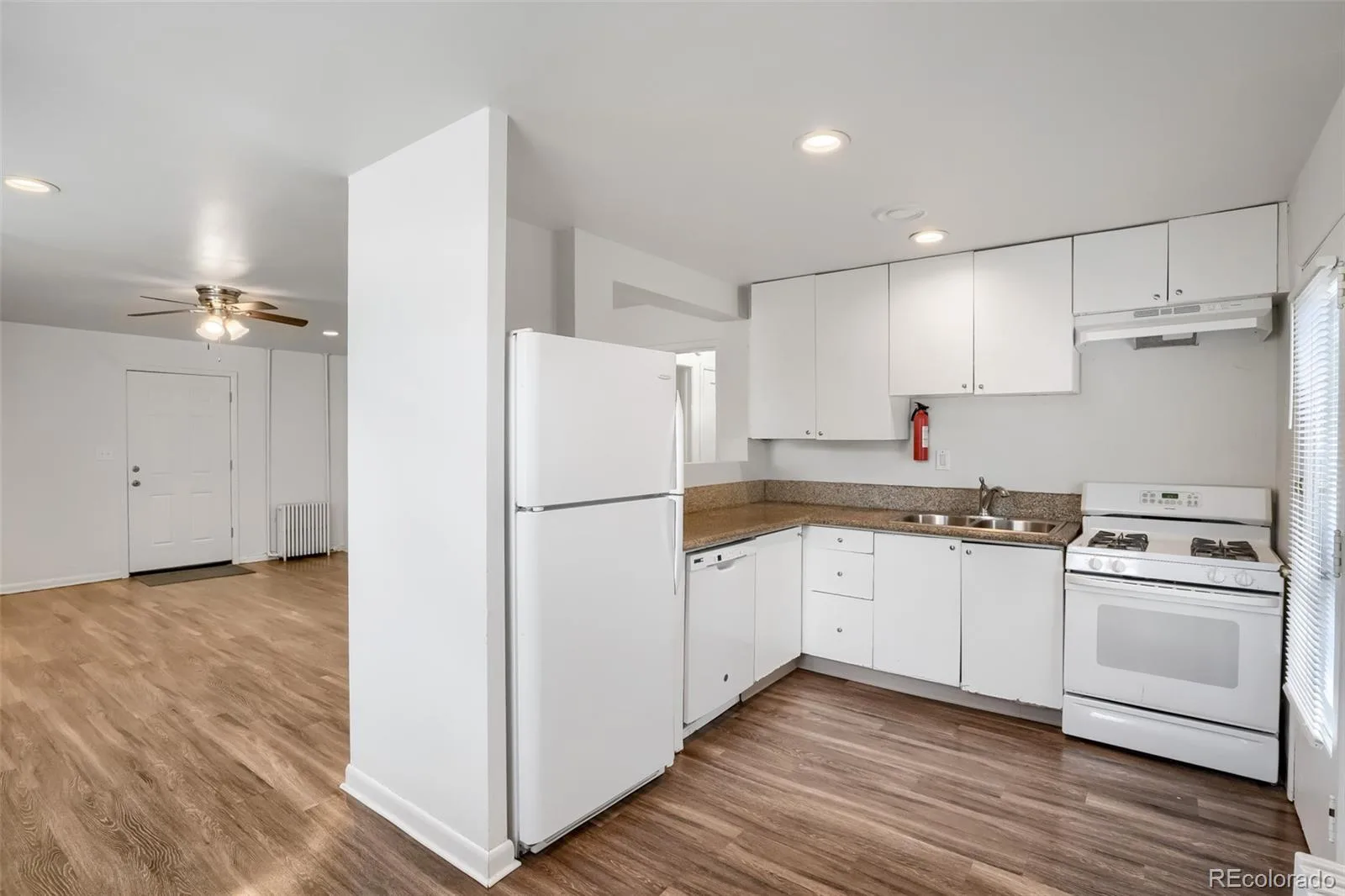 493 Fulton Street Aurora CO 80010 | MLS #REC7298038 06152026054743 1600 14