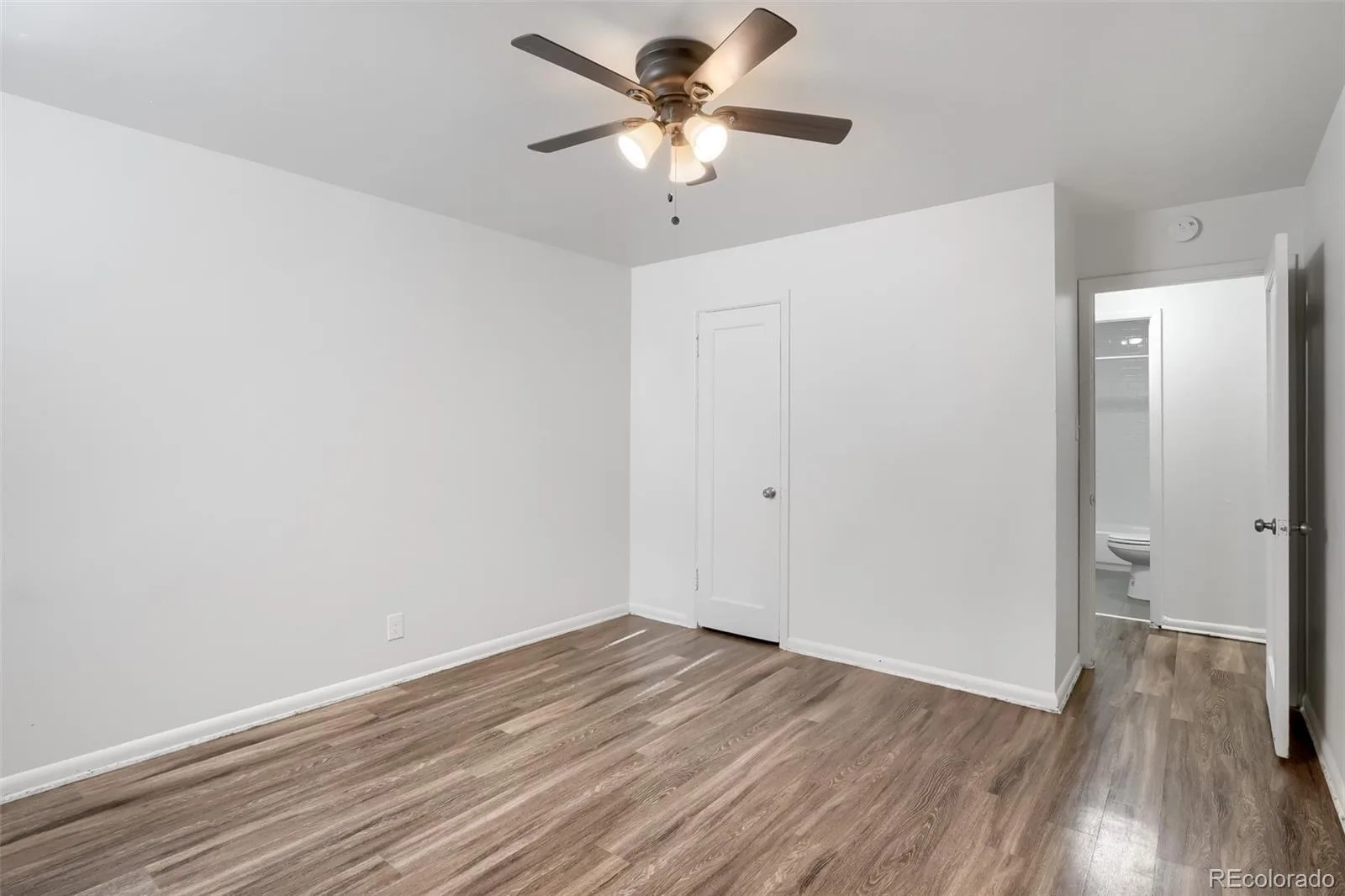 493 Fulton Street Aurora CO 80010 | MLS #REC7298038 06152026054743 1600 21