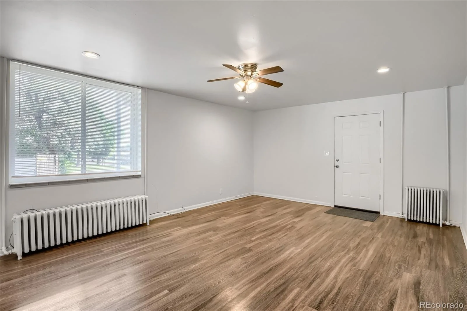 493 Fulton Street Aurora CO 80010 | MLS #REC7298038 06152026054743 1600 25