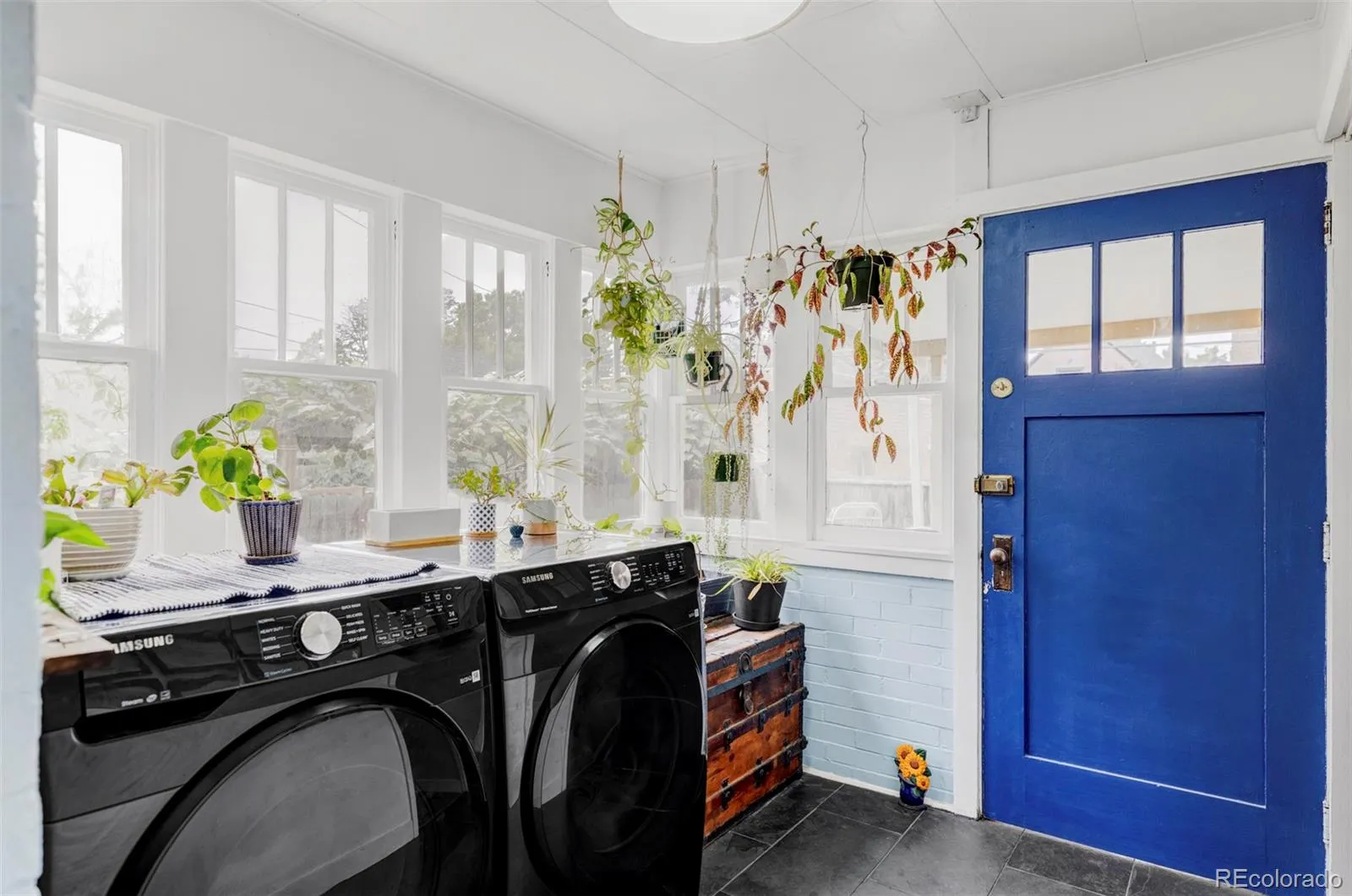 04082026234549 1600 17