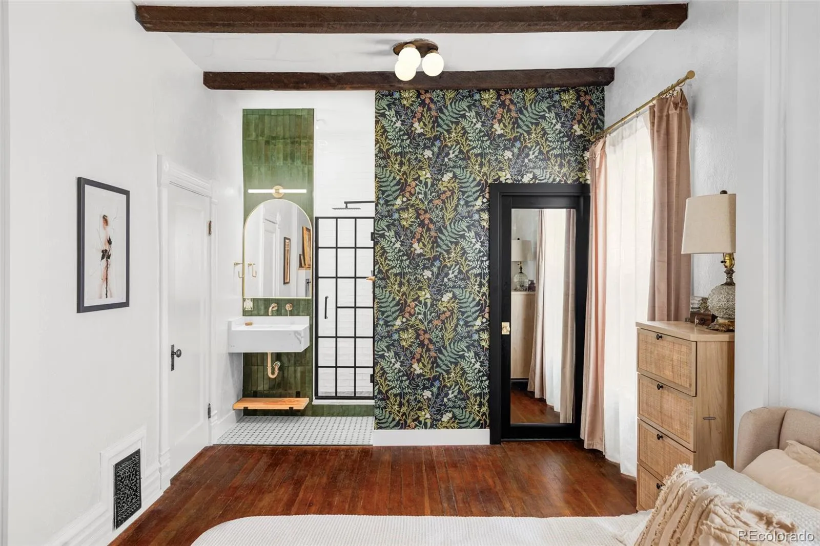 04082026234549 1600 4