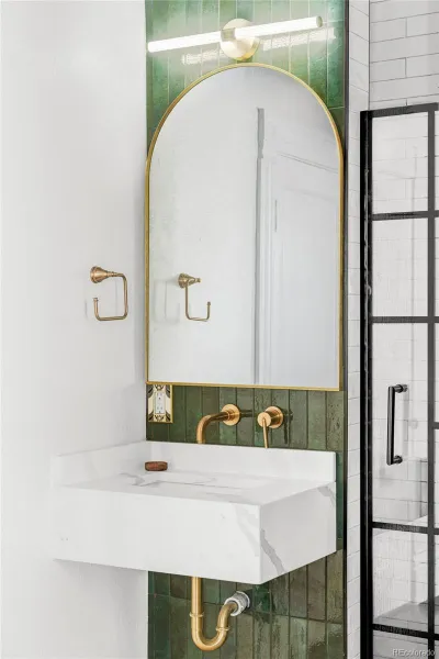 04082026234549 800 5