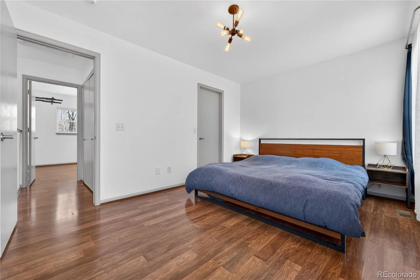 04142026010359 1600 10