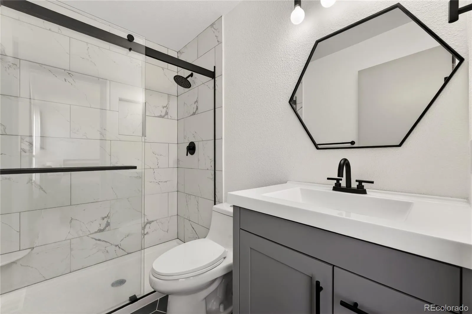 04142026010359 1600 12