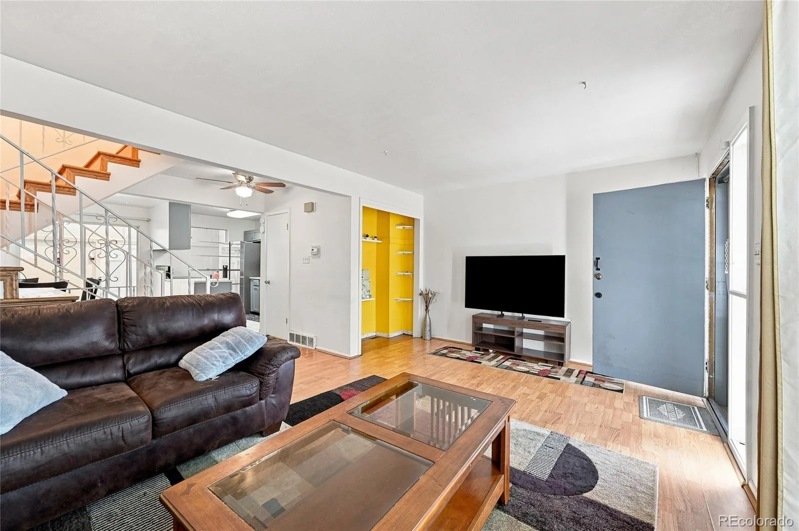 147 Paris Circle Aurora CO 80011 | MLS #REC7298980 08152026005722 1600 2