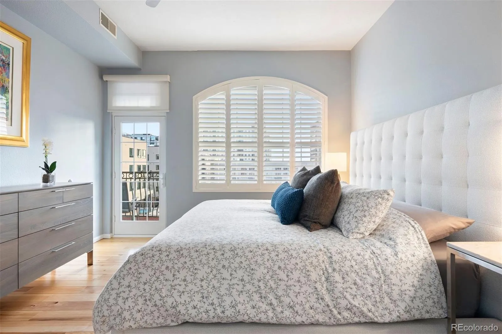 04142026152210 1600 14