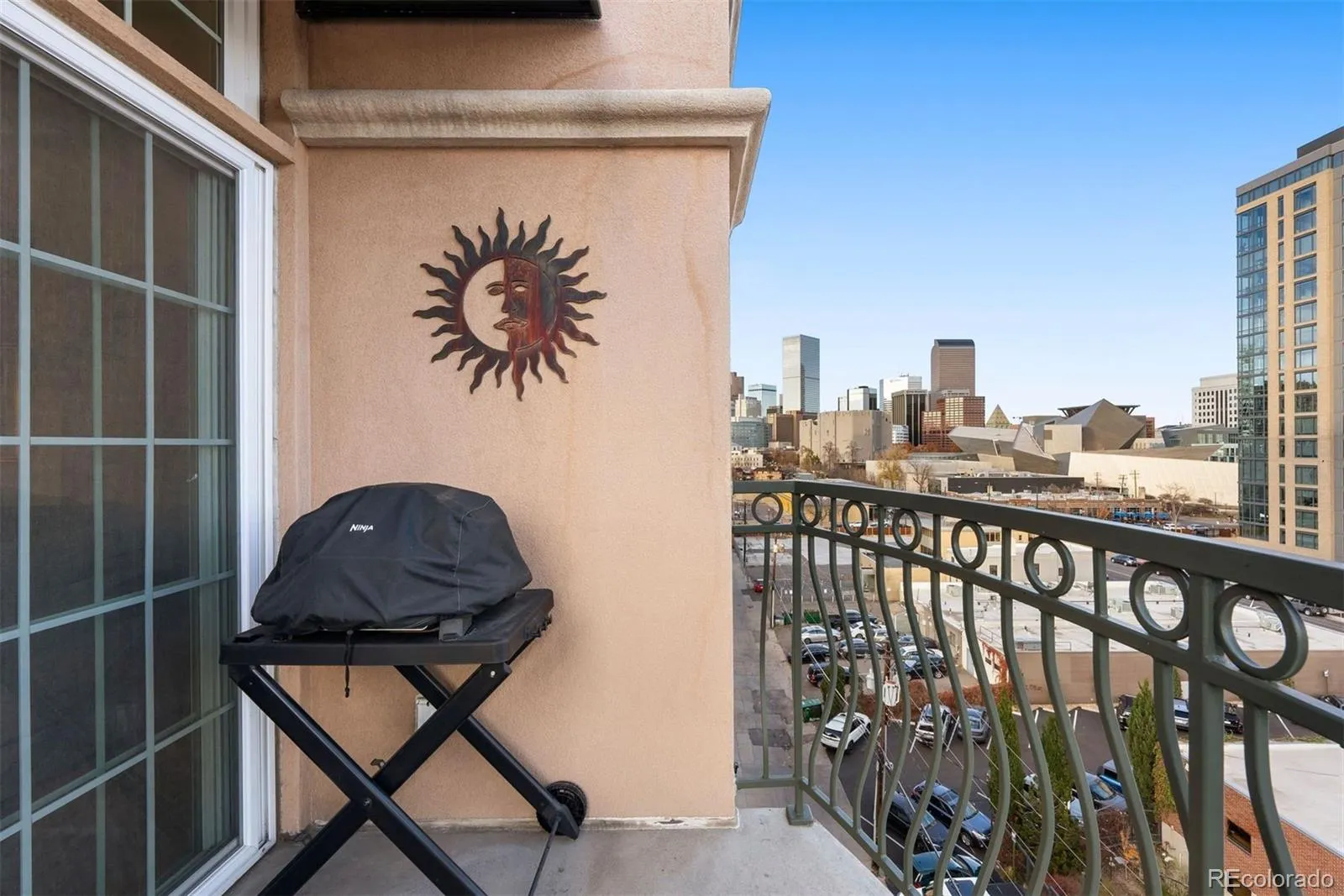 04142026152210 1600 24