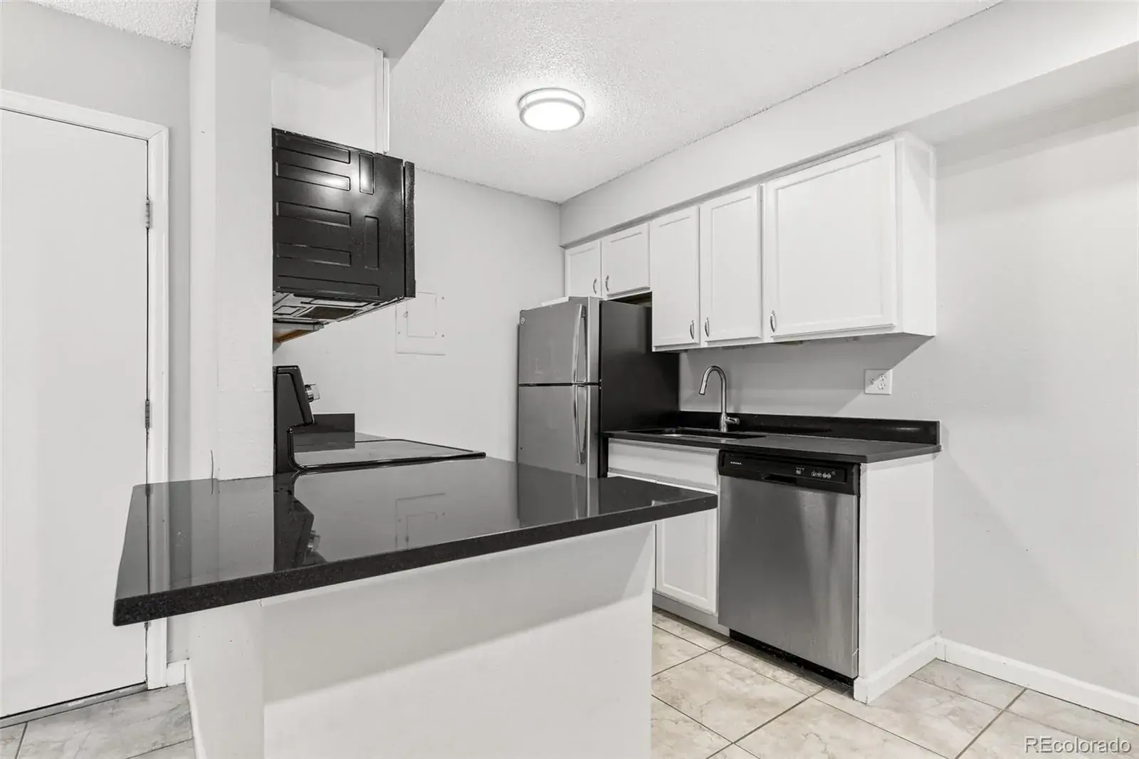 10150 E Virginia Avenue #106 #9 Denver CO 80247 MLS #REC7304249 02252026163336 1600 9