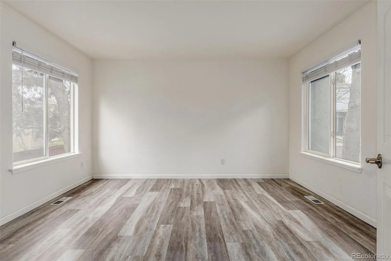 1958 S Carr Street Lakewood CO 80227 | MLS #REC7306356 05112026184108 1600 16