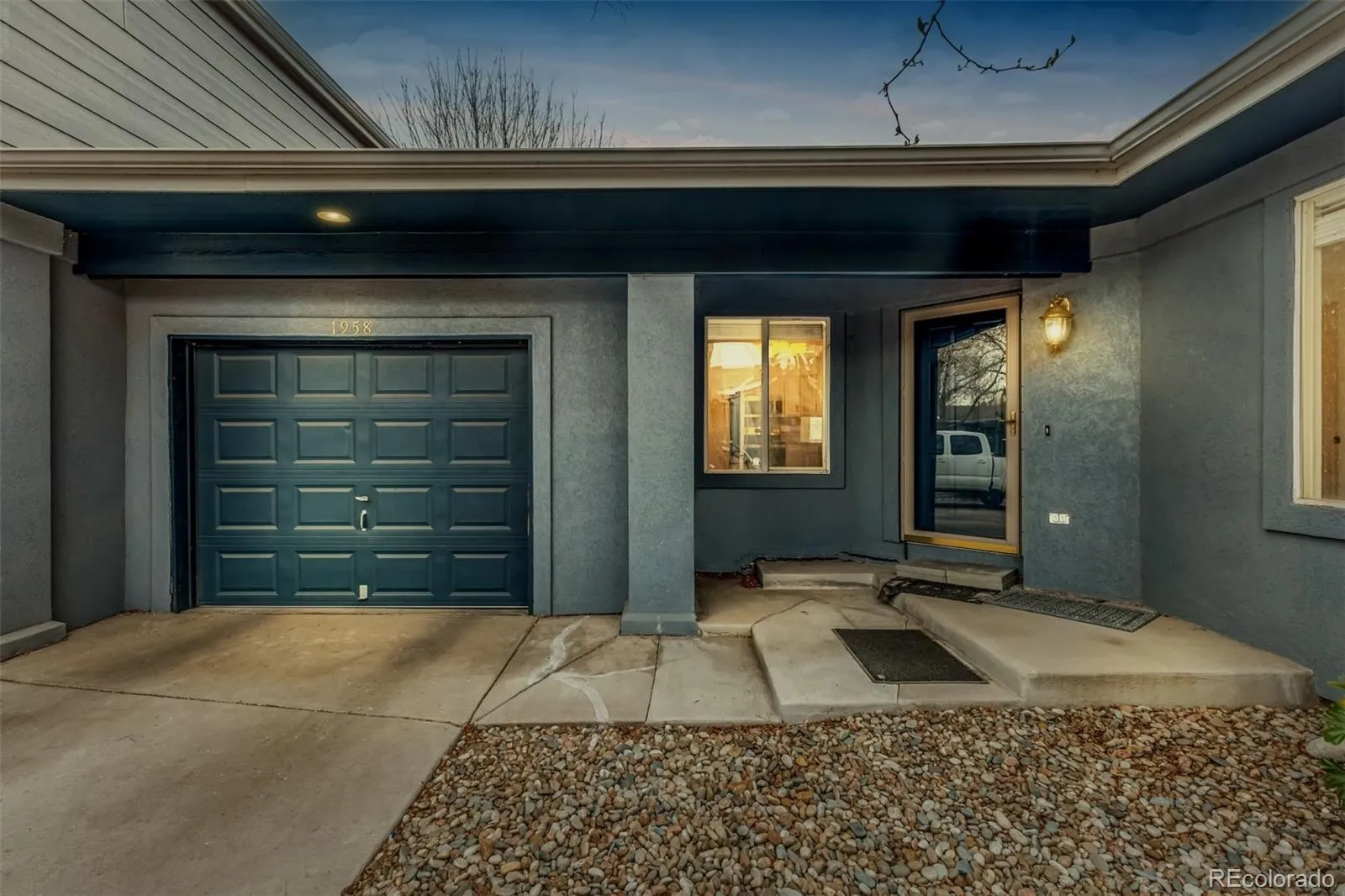 1958 S Carr Street Lakewood CO 80227 | MLS #REC7306356 05112026184108 1600 2